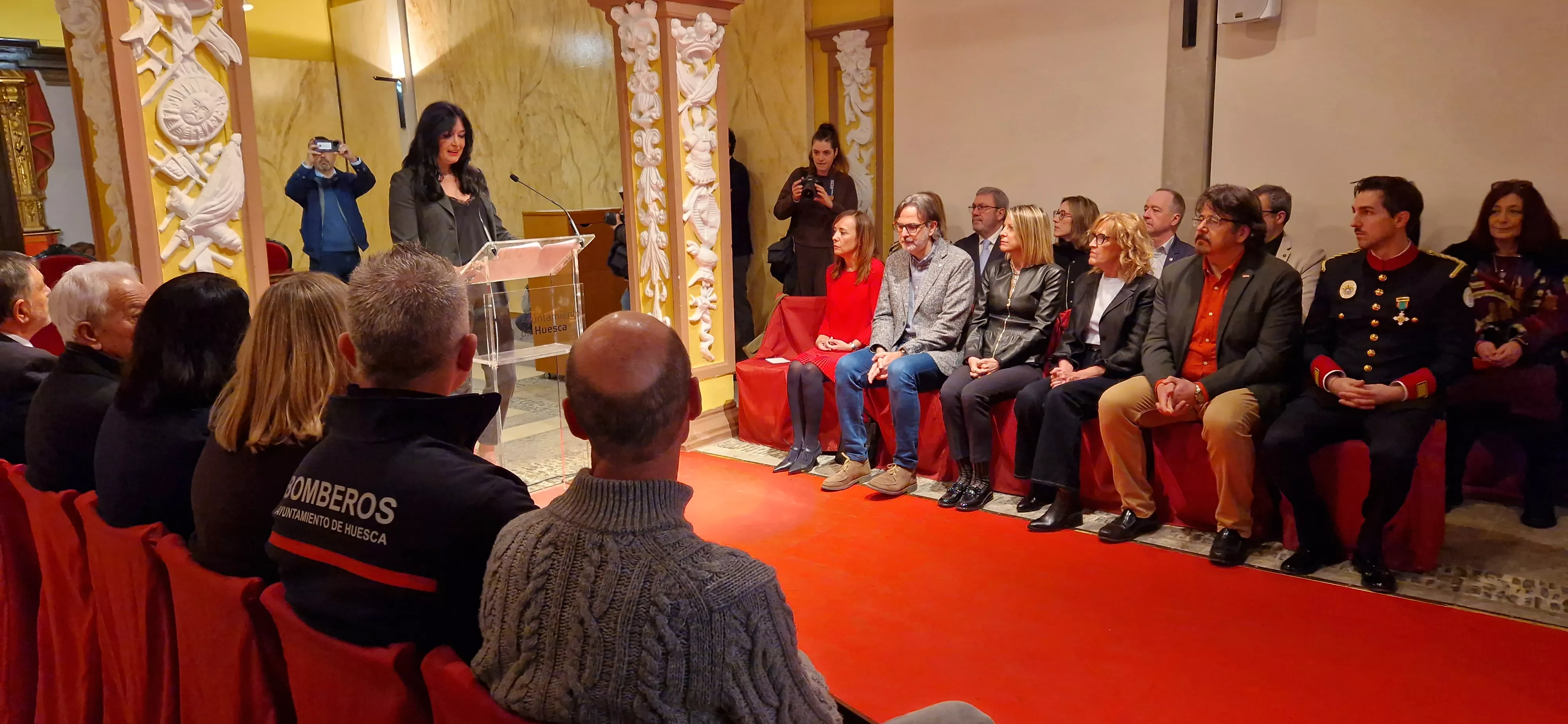 Entrega de las condecoraciones del Servicio de Prevención, Extinción de Incendios y Salvamento de Huesca. Foto Myriam Martínez