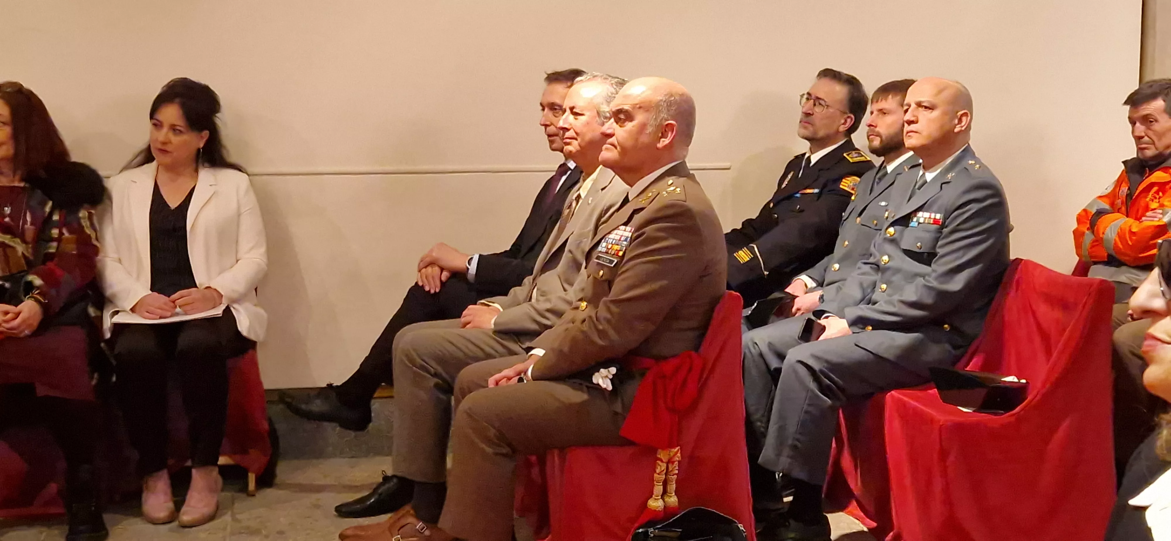 Entrega de las condecoraciones del Servicio de Prevención, Extinción de Incendios y Salvamento de Huesca. Foto Myriam Martínez