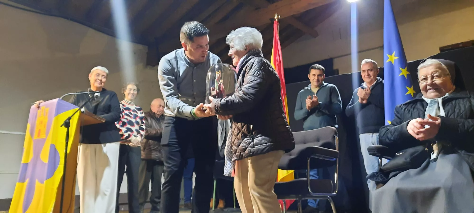 Homenaje a las Hermanas de Santa Ana en Ayerbe