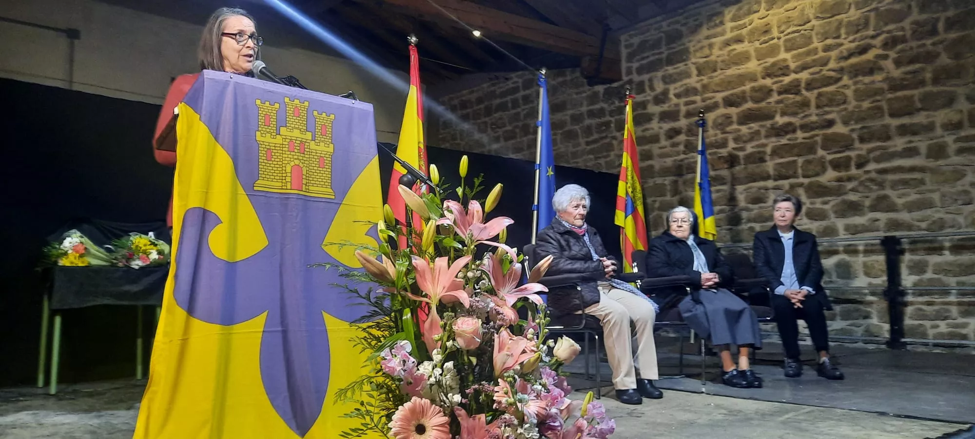 Homenaje a las Hermanas de Santa Ana en Ayerbe