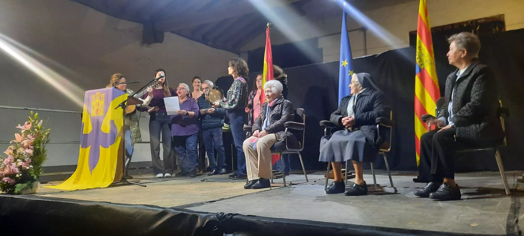 Homenaje a las Hermanas de Santa Ana en Ayerbe