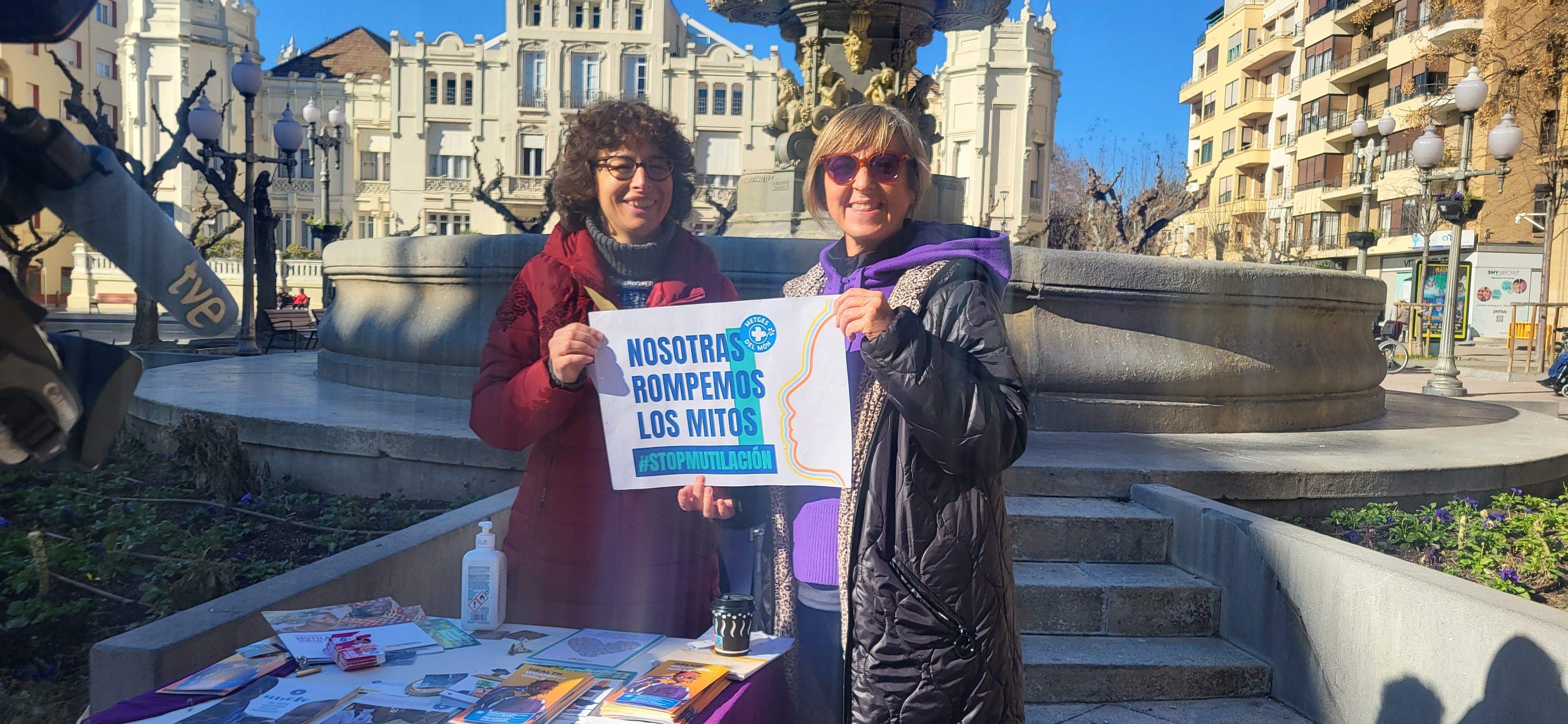 Acción de Médicos del Mundo en Huesca en el Día contra la Mutilación Genital Femenina