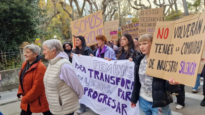 Manifestación del 8M, Día Internacional de la Mujer, en Huesca. Foto Myriam Martínez Manifestación del 8M, Día Internacional de la Mujer, en Huesca. Foto Myriam Martínez