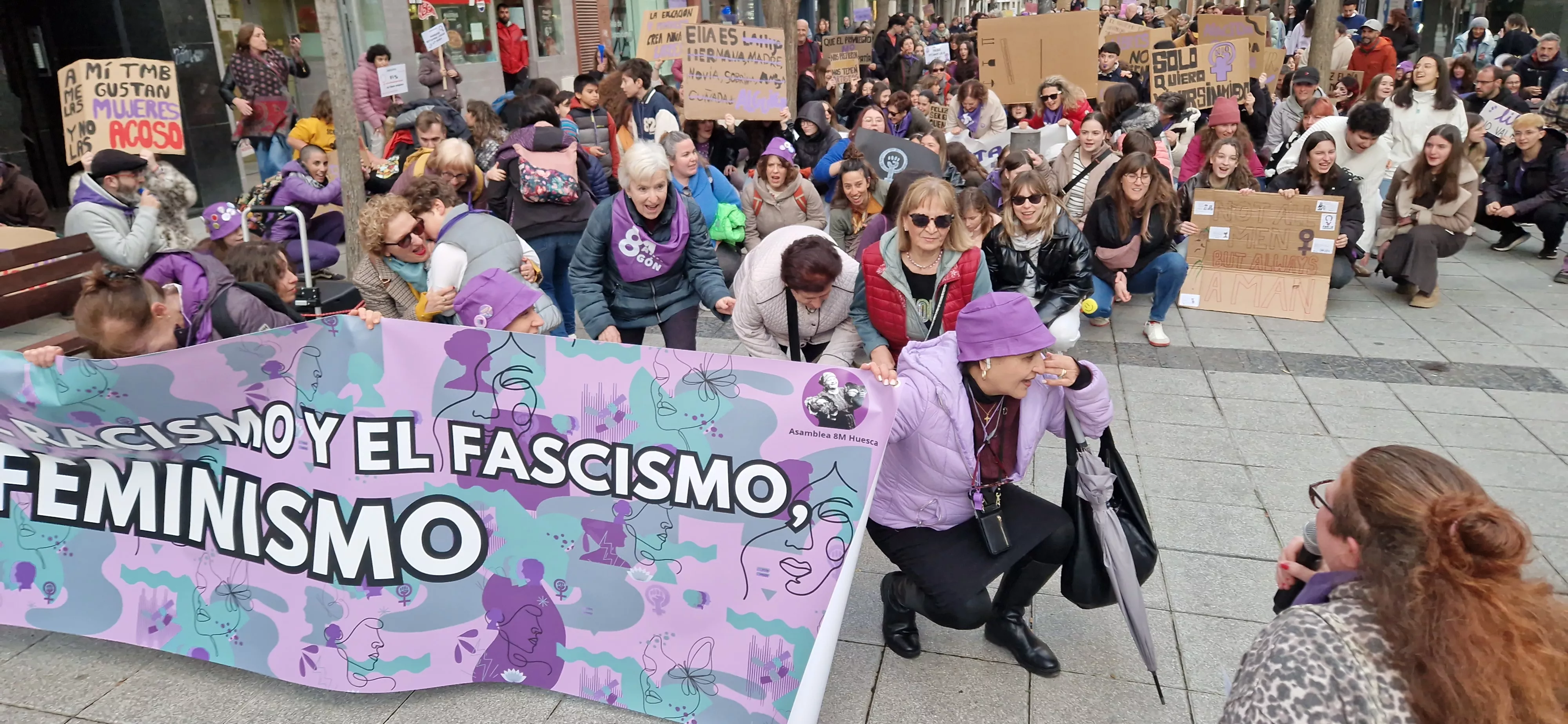 Manifestación del 8M, Día Internacional de la Mujer, en Huesca. Foto Myriam Martínez