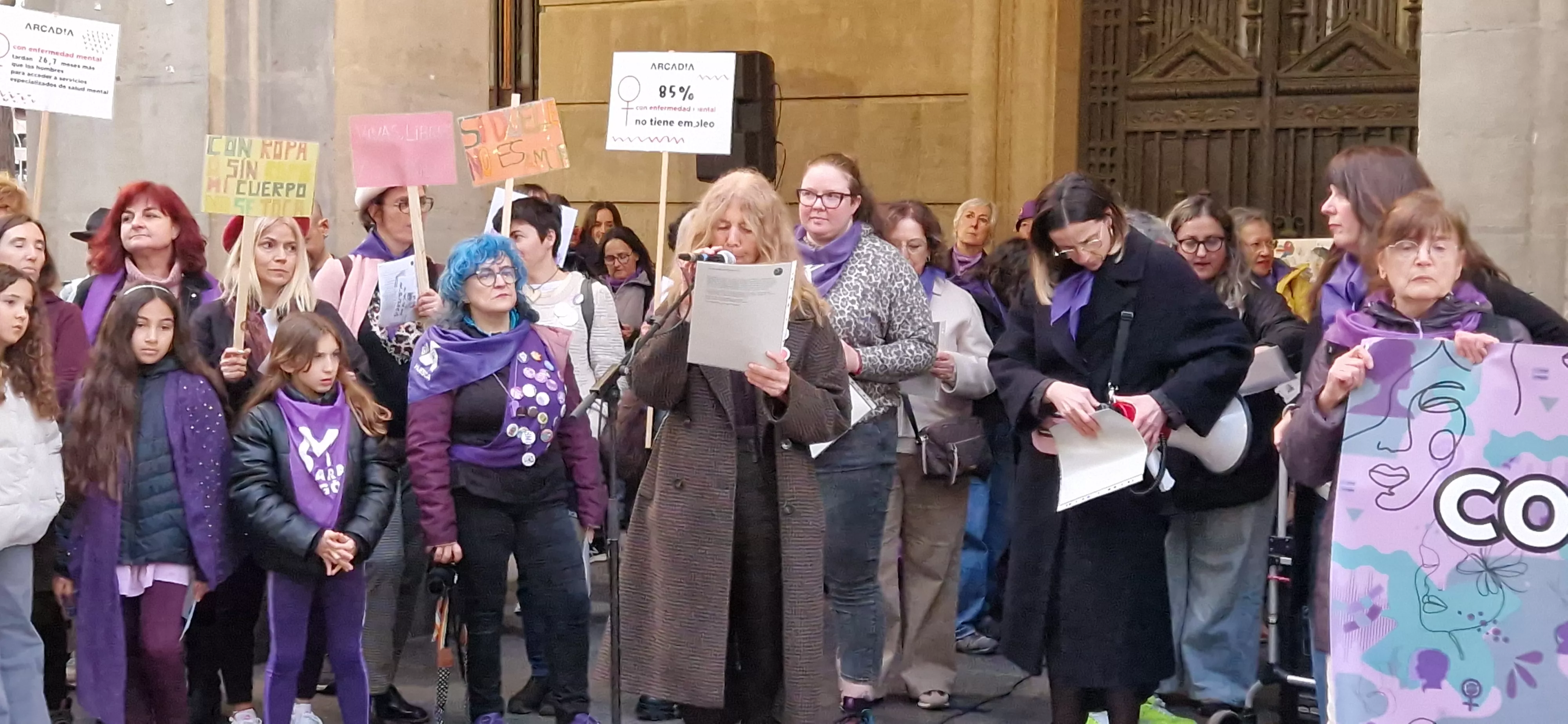 Manifestación del 8M, Día Internacional de la Mujer, en Huesca. Foto Myriam Martínez