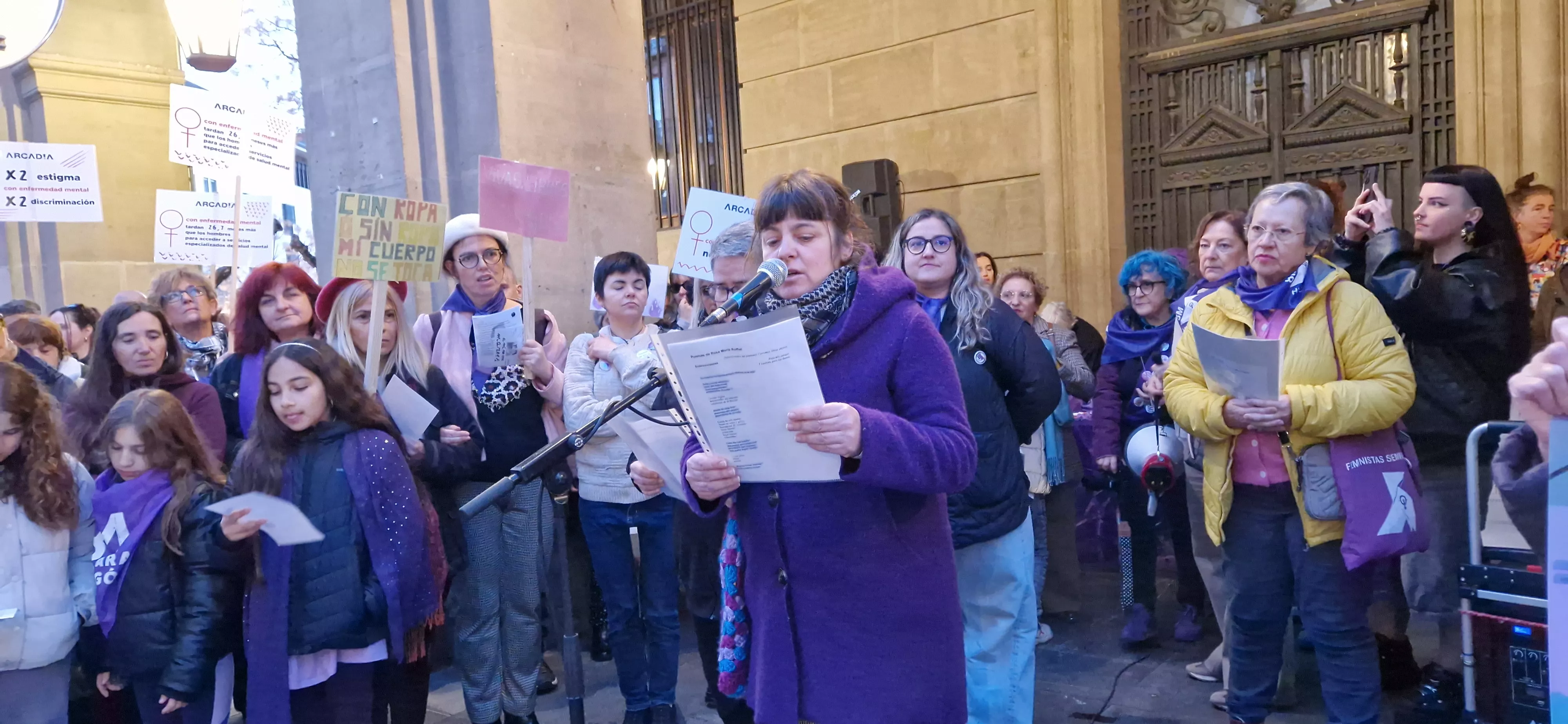 Manifestación del 8M, Día Internacional de la Mujer, en Huesca. Foto Myriam Martínez