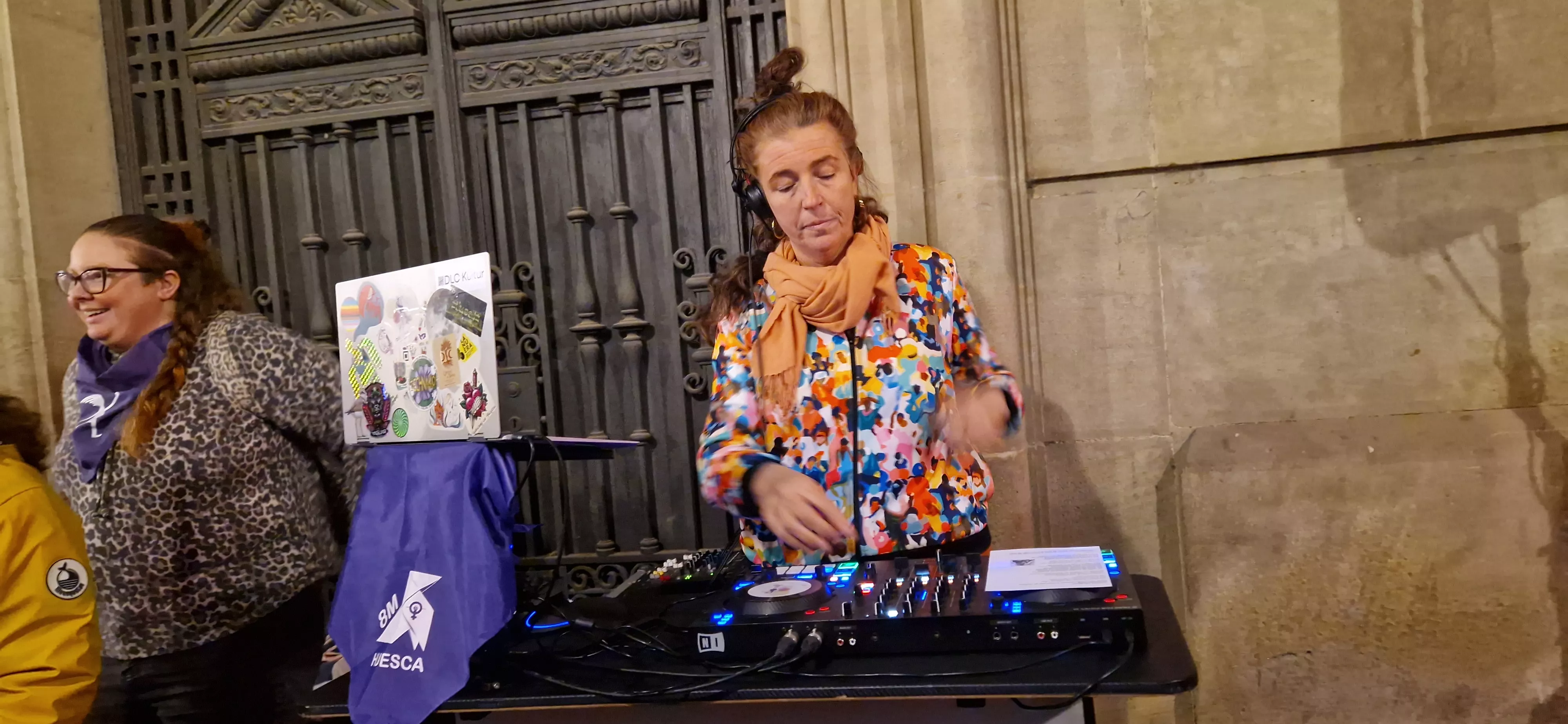 Luna Roja. Manifestación del 8M, Día Internacional de la Mujer, en Huesca. Foto Myriam Martínez