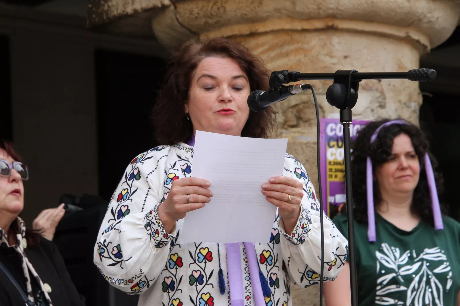 Día Internacional de la Mujer en Monzón. Foto Carlos Neofato