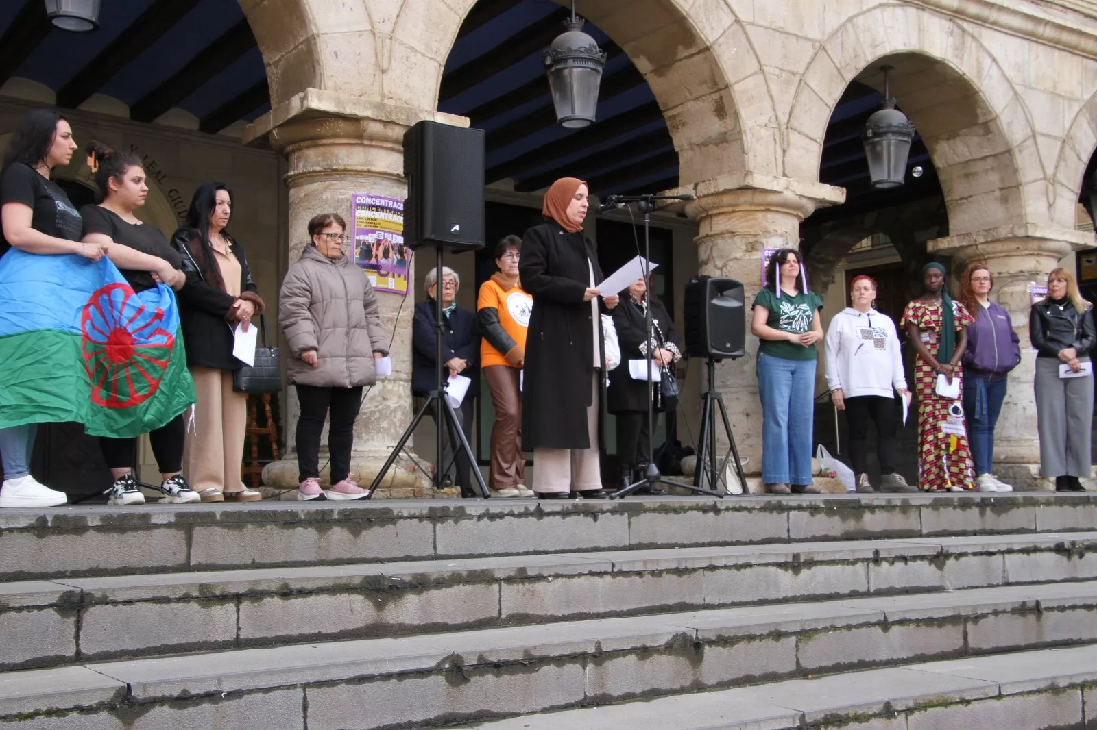 Día Internacional de la Mujer en Monzón. Foto Carlos Neofato