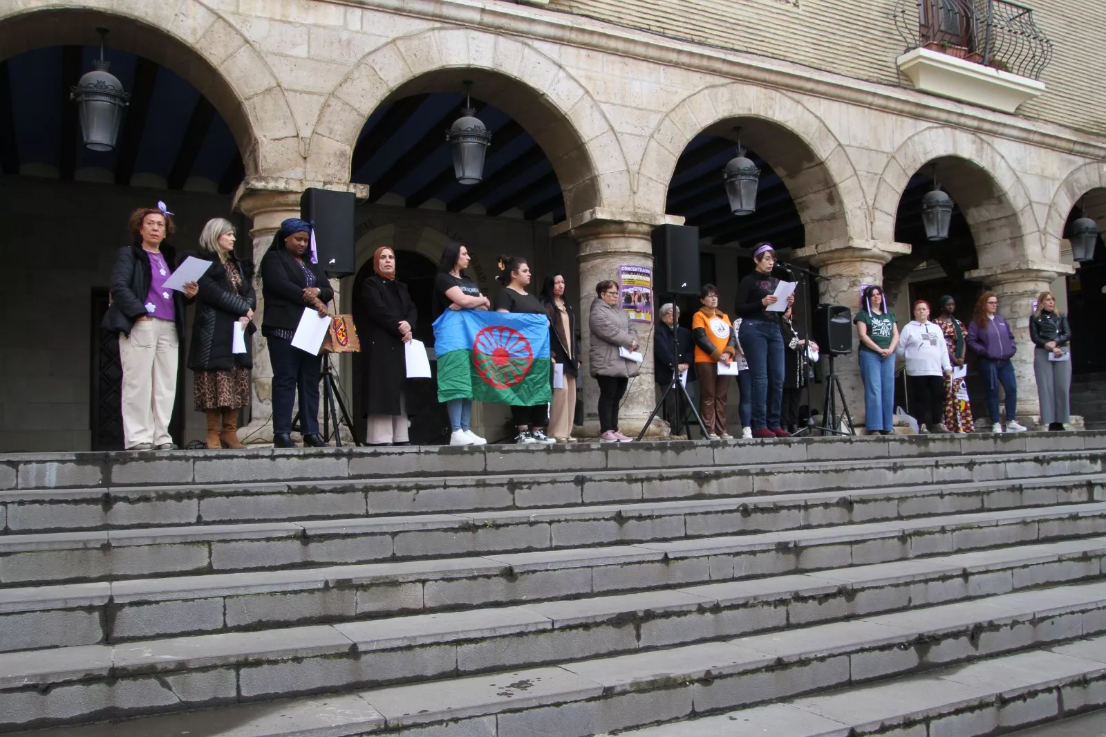 Día Internacional de la Mujer en Monzón. Foto Carlos Neofato