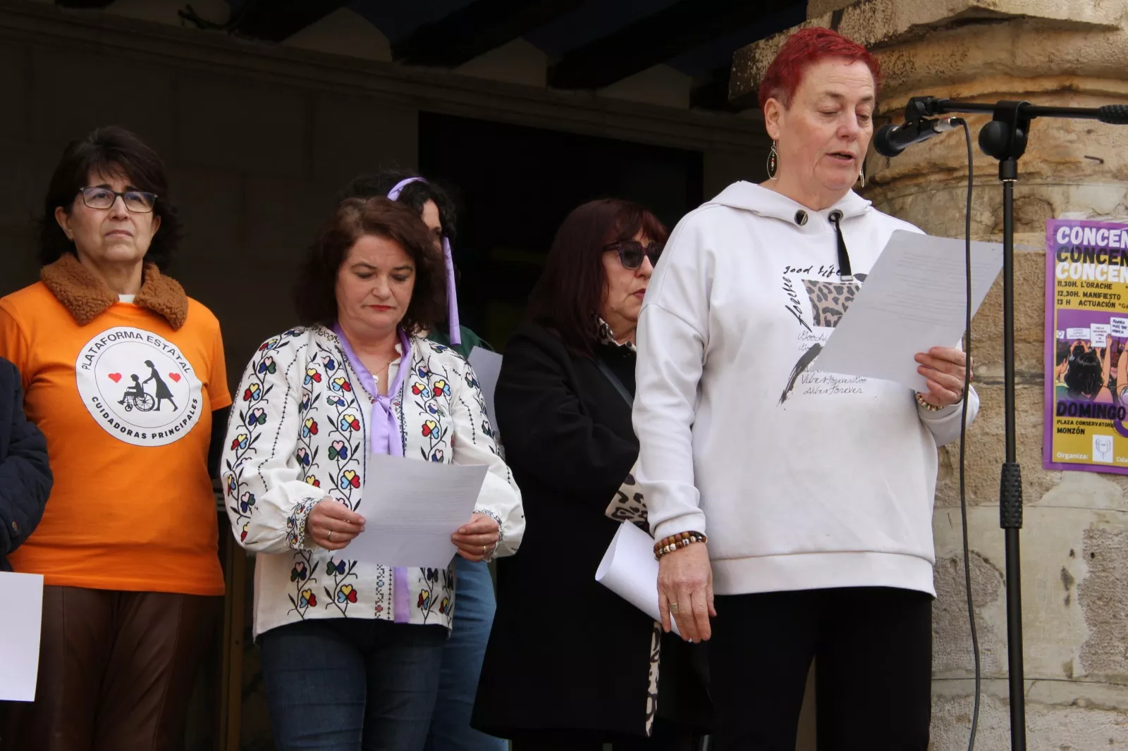 Día Internacional de la Mujer en Monzón. Foto Carlos Neofato