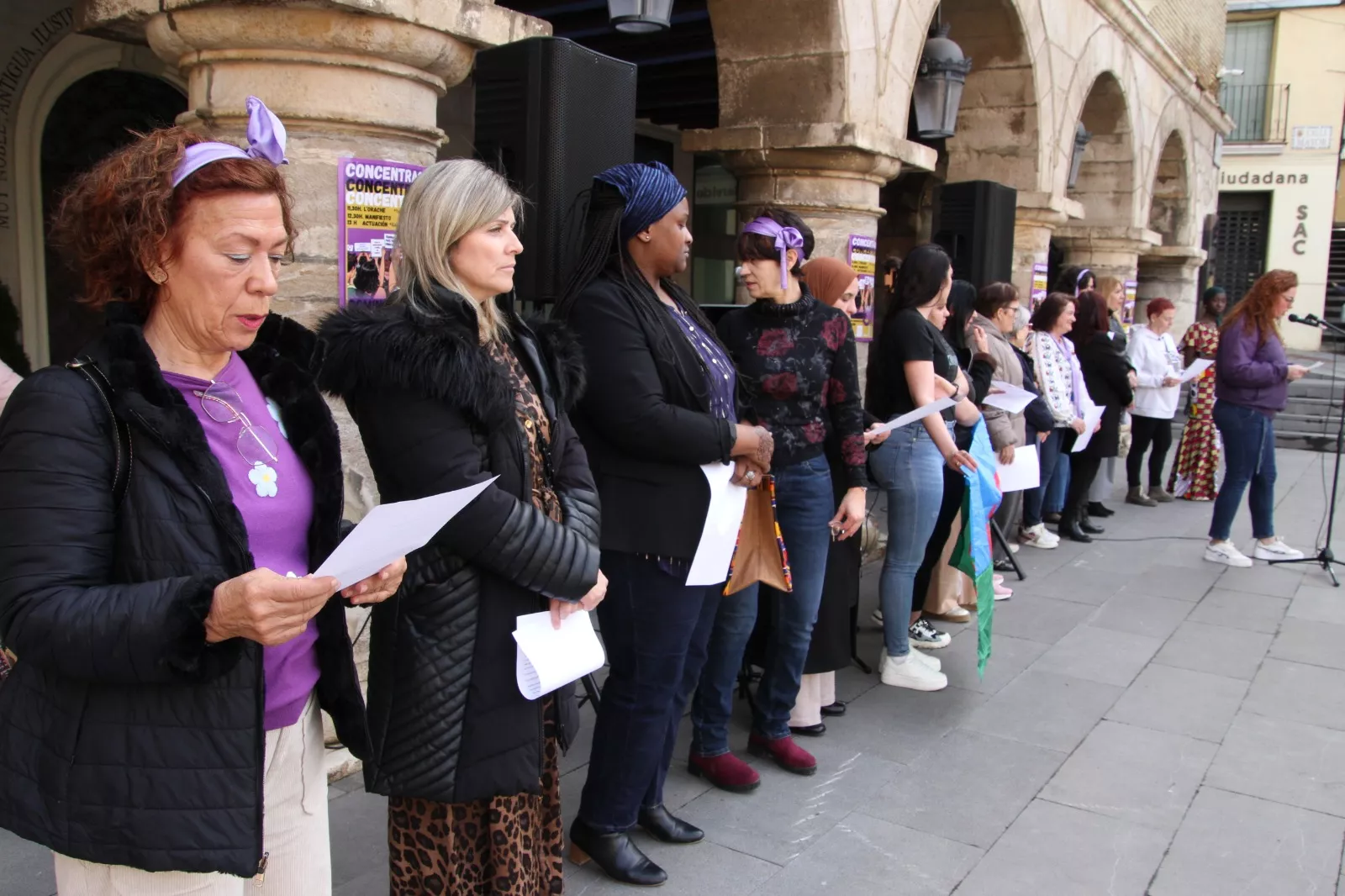 Día Internacional de la Mujer en Monzón. Foto Carlos Neofato