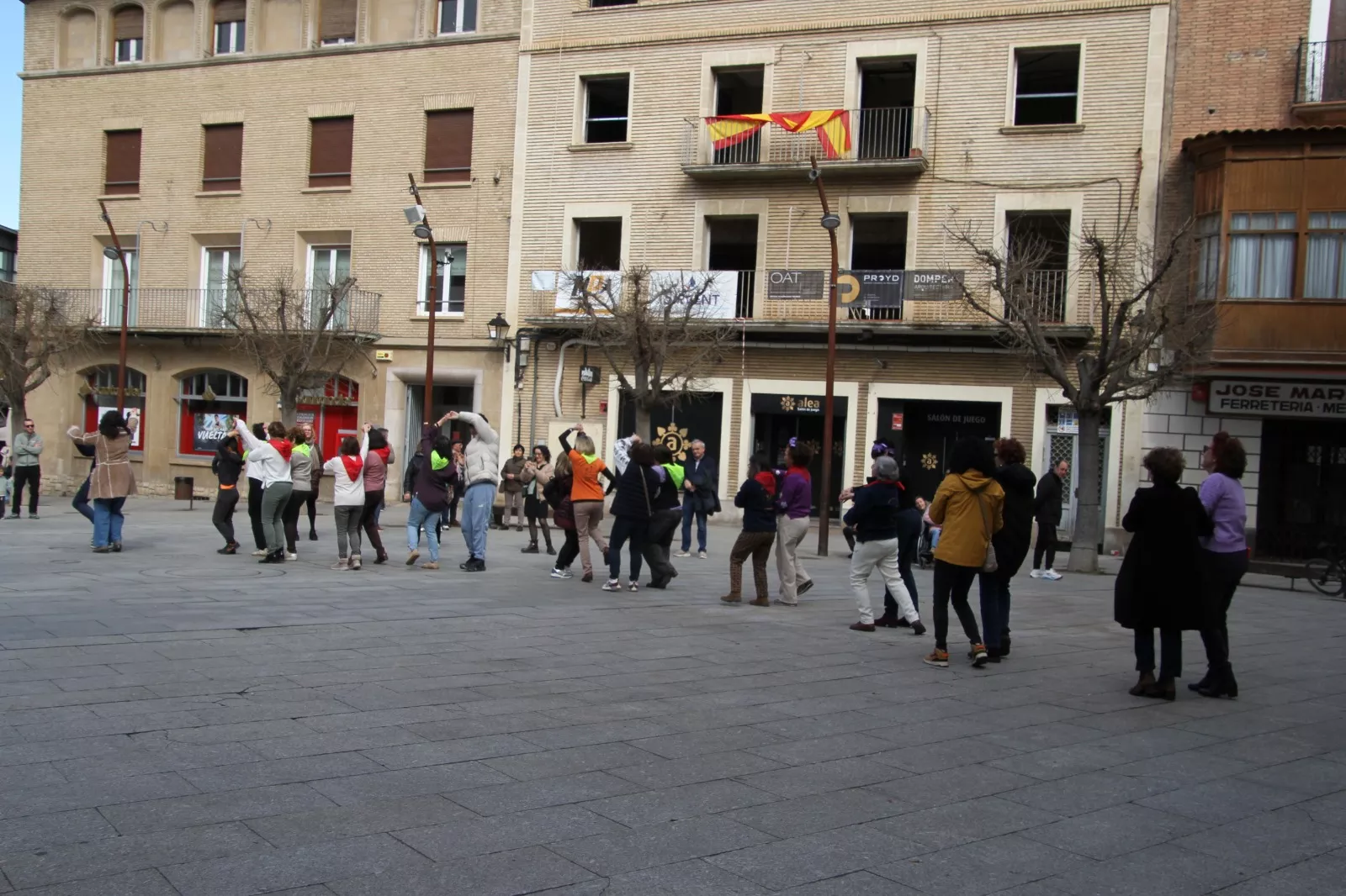 Día Internacional de la Mujer en Monzón. Foto Carlos Neofato