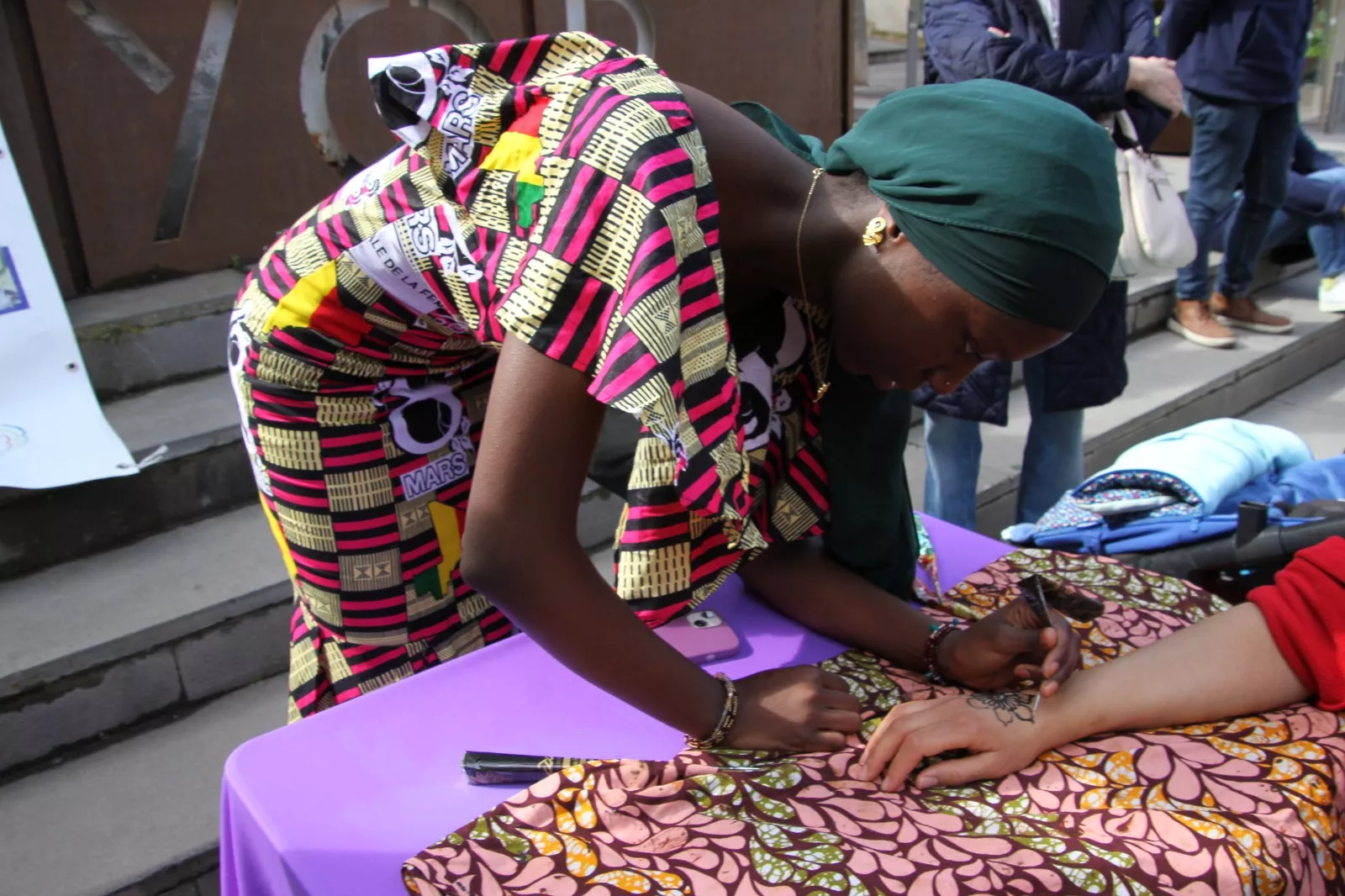 Día Internacional de la Mujer en Monzón. Foto Carlos Neofato