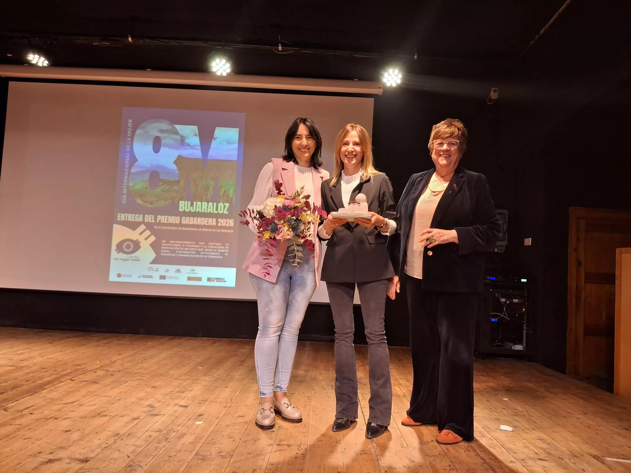 Irene Fernández Arcal recibe en Bujaraloz el Premio Gabardera 2026.