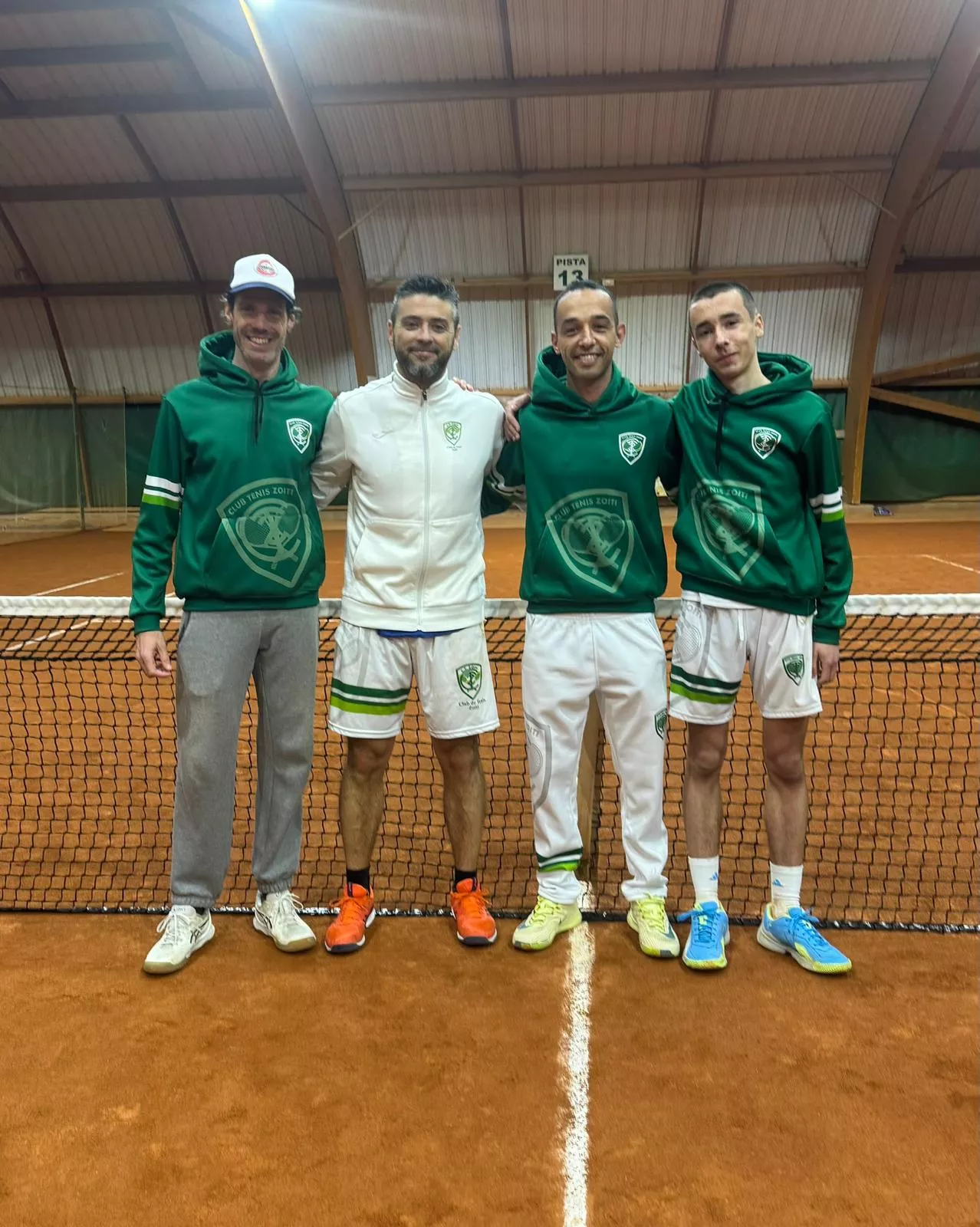 Equipo del CT Zoiti-Cupra B.