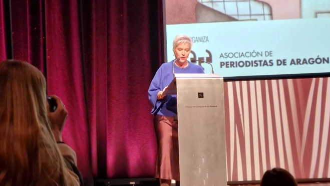 Isabel Poncela. El Congreso de Periodismo de Huesca reivindica en su arranque el rigor informativo en un mundo saturado de mensajes.Foto Myriam Martínez