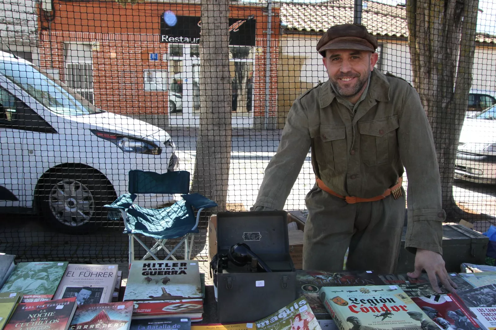 Recreación en Siétamo de la guerra de 1936. Foto Carlos Neofato
