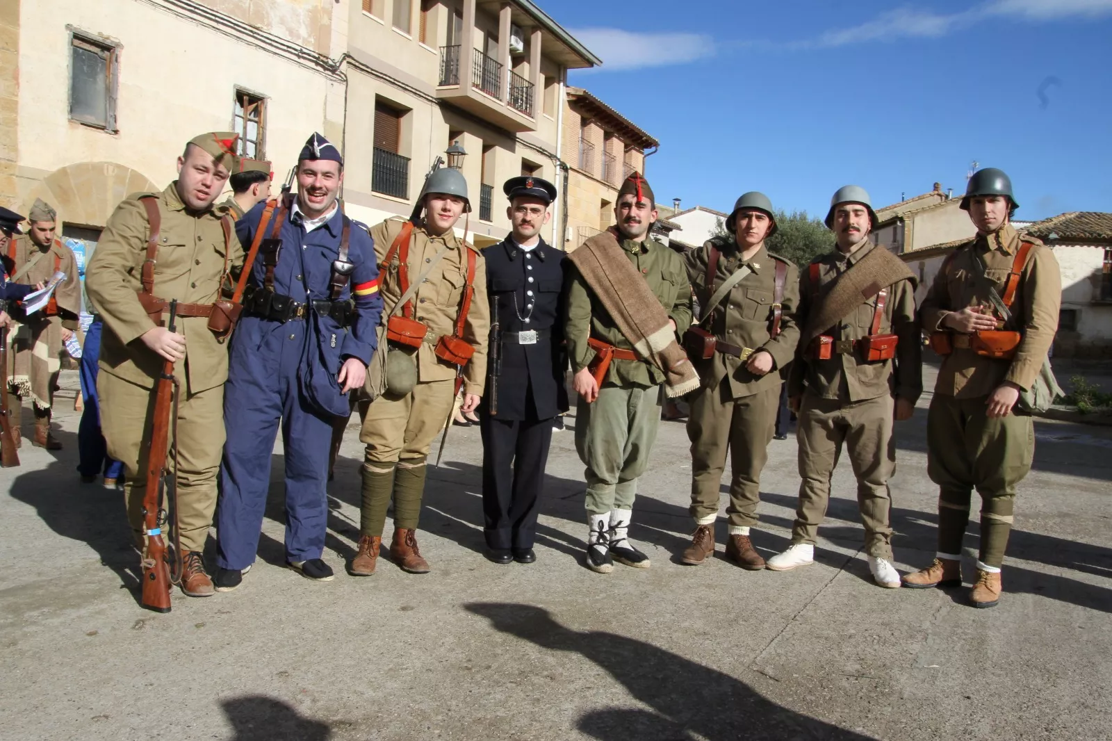 Recreación en Siétamo de la guerra de 1936. Foto Carlos Neofato
