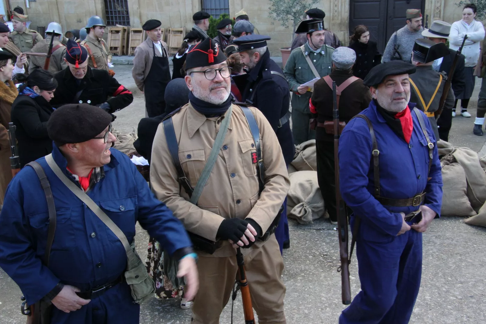 Recreación en Siétamo de la guerra de 1936. Foto Carlos Neofato