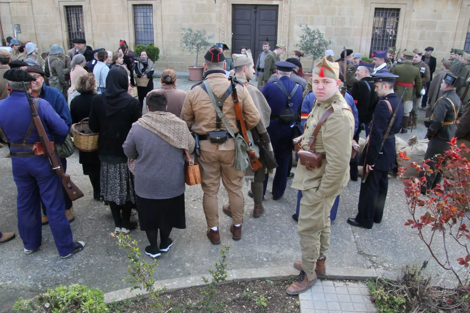 Recreación en Siétamo de la guerra de 1936. Foto Carlos Neofato