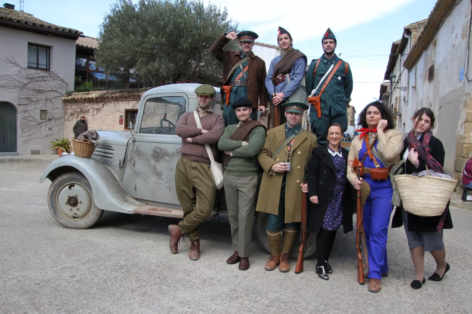 Recreación en Siétamo de la guerra de 1936. Foto Carlos Neofato