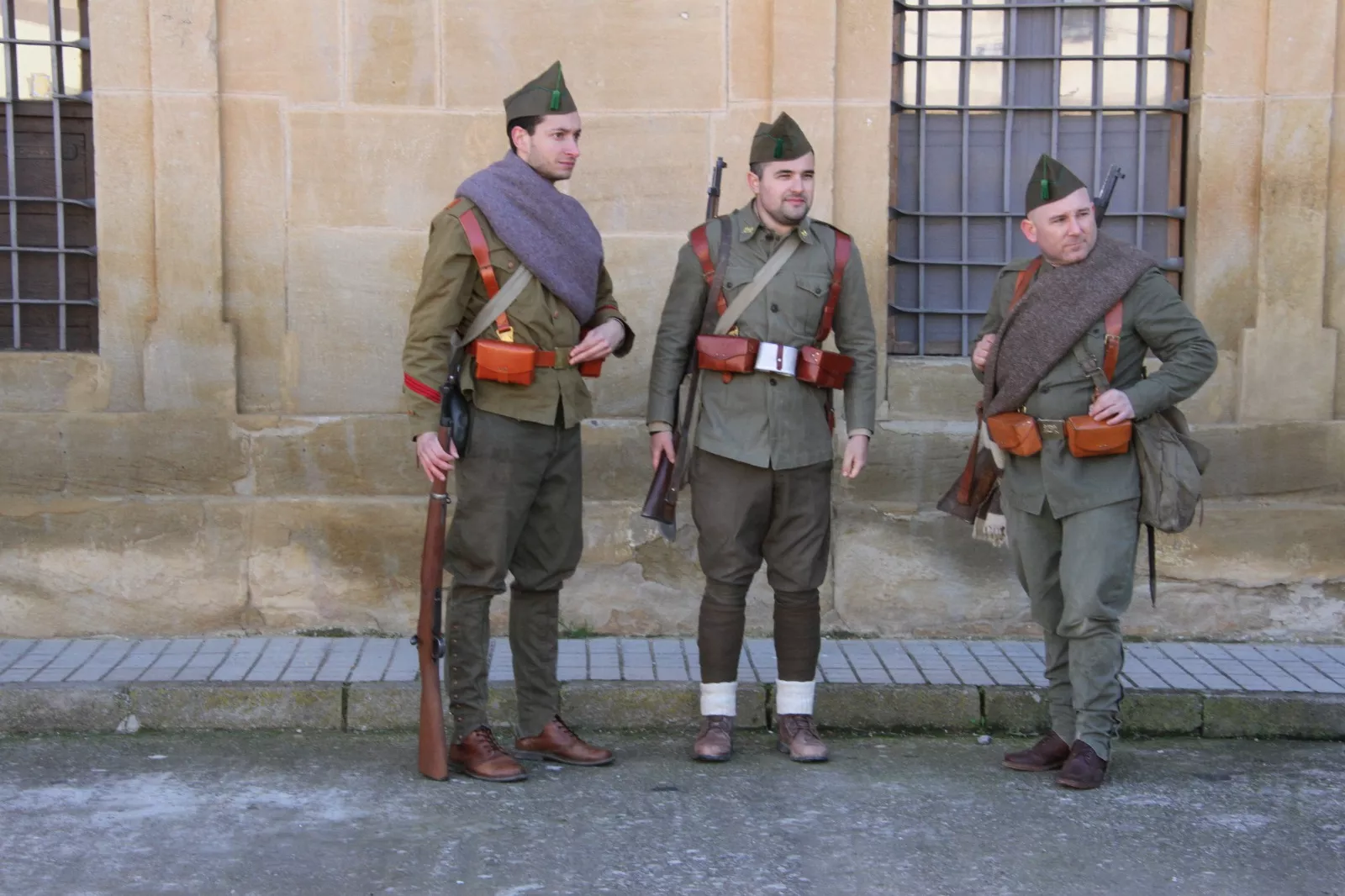 Recreación en Siétamo de la guerra de 1936. Foto Carlos Neofato
