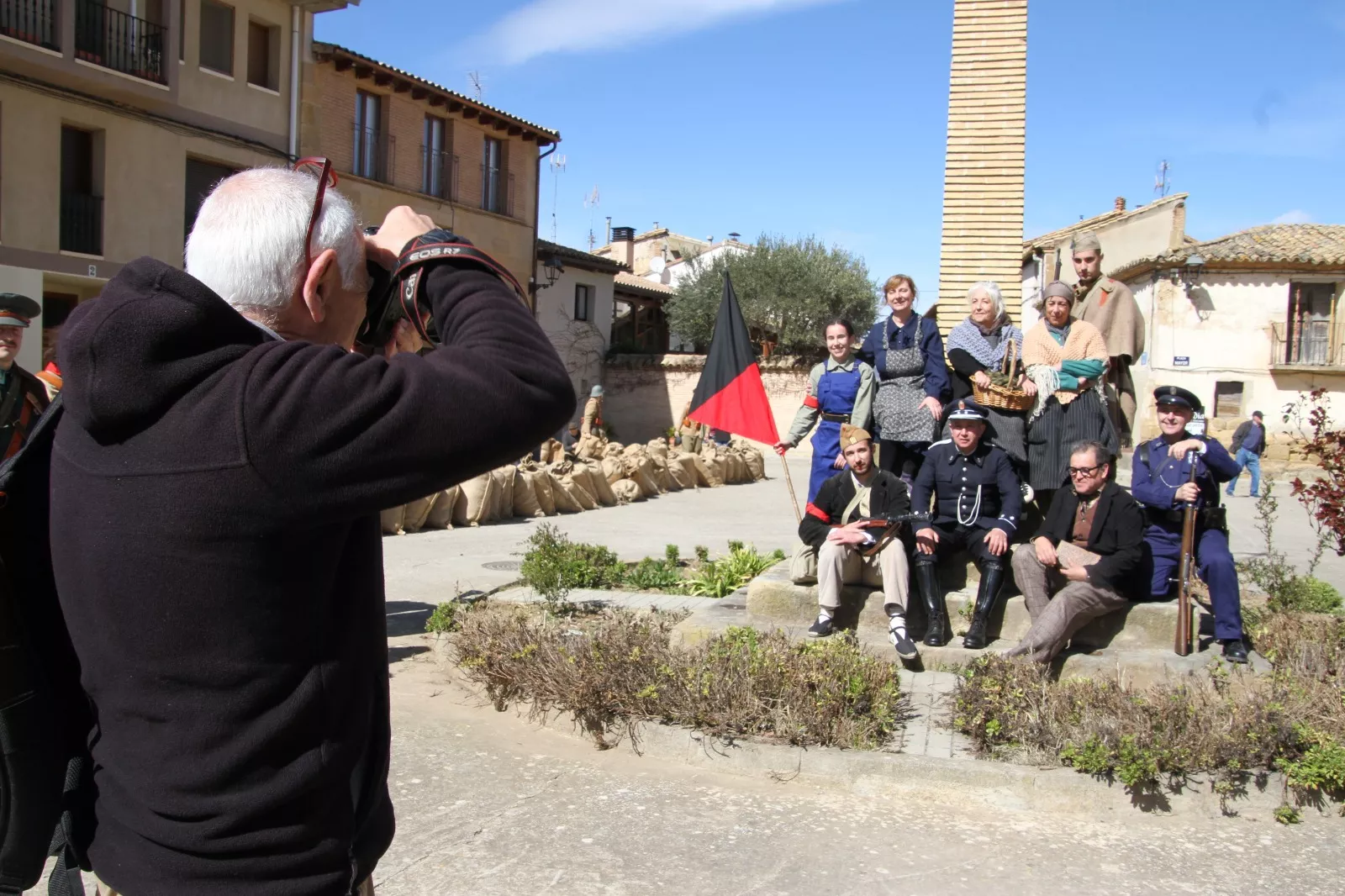 Recreación en Siétamo de la guerra de 1936. Foto Carlos Neofato