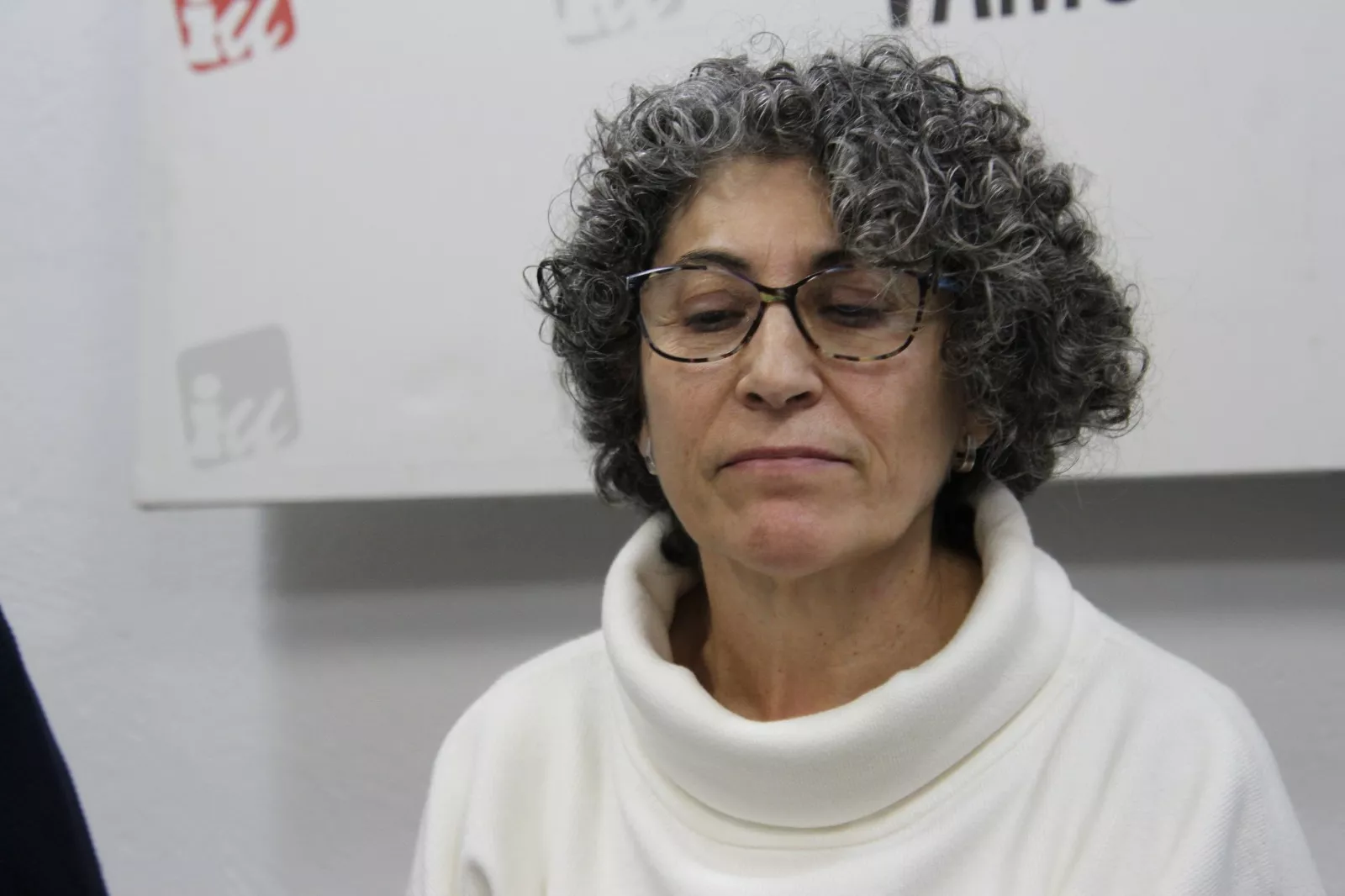 Charla “Mujeres en el exilio: Represión y Olvido” en el espacio Rosa Luxemburgo. Foto Carlos Neofato