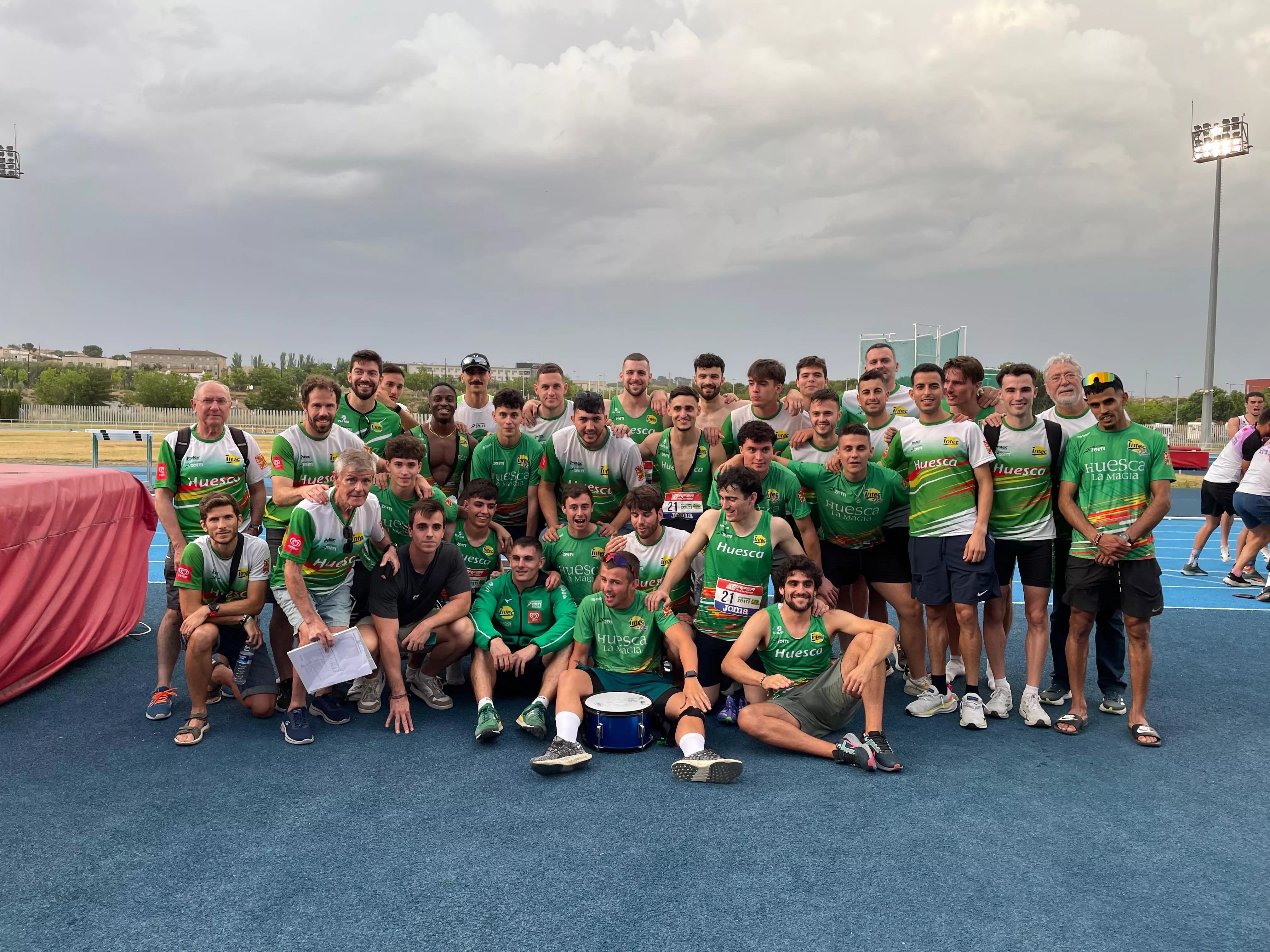 Equipo masculino de Intec-Zoiti la temporada pasada.