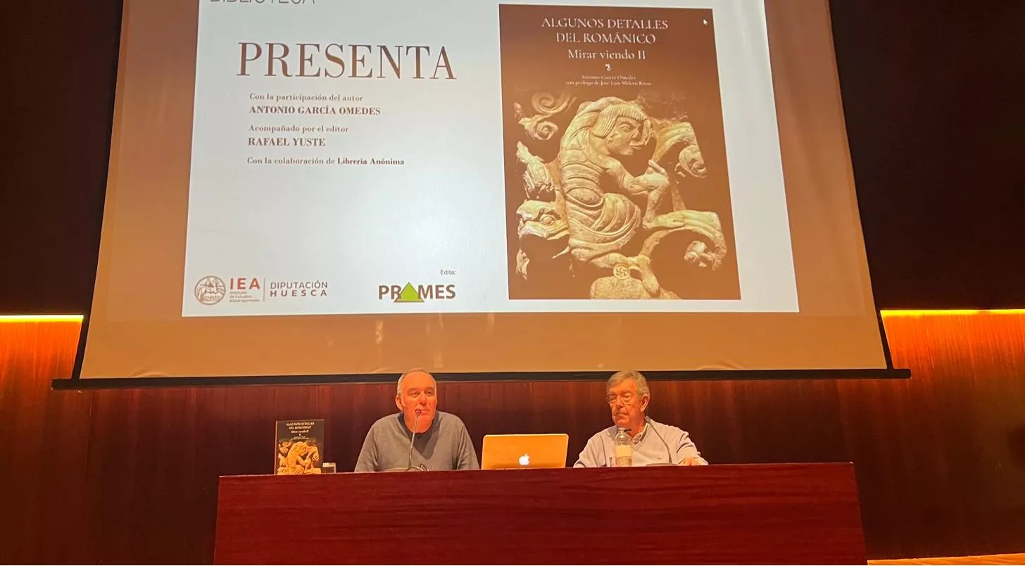 Rafael Yuste y Antonio García Omedes han presentado 'Algunos detalles del románico. Mirar Viendo II'. Foto Mercedes Manterola