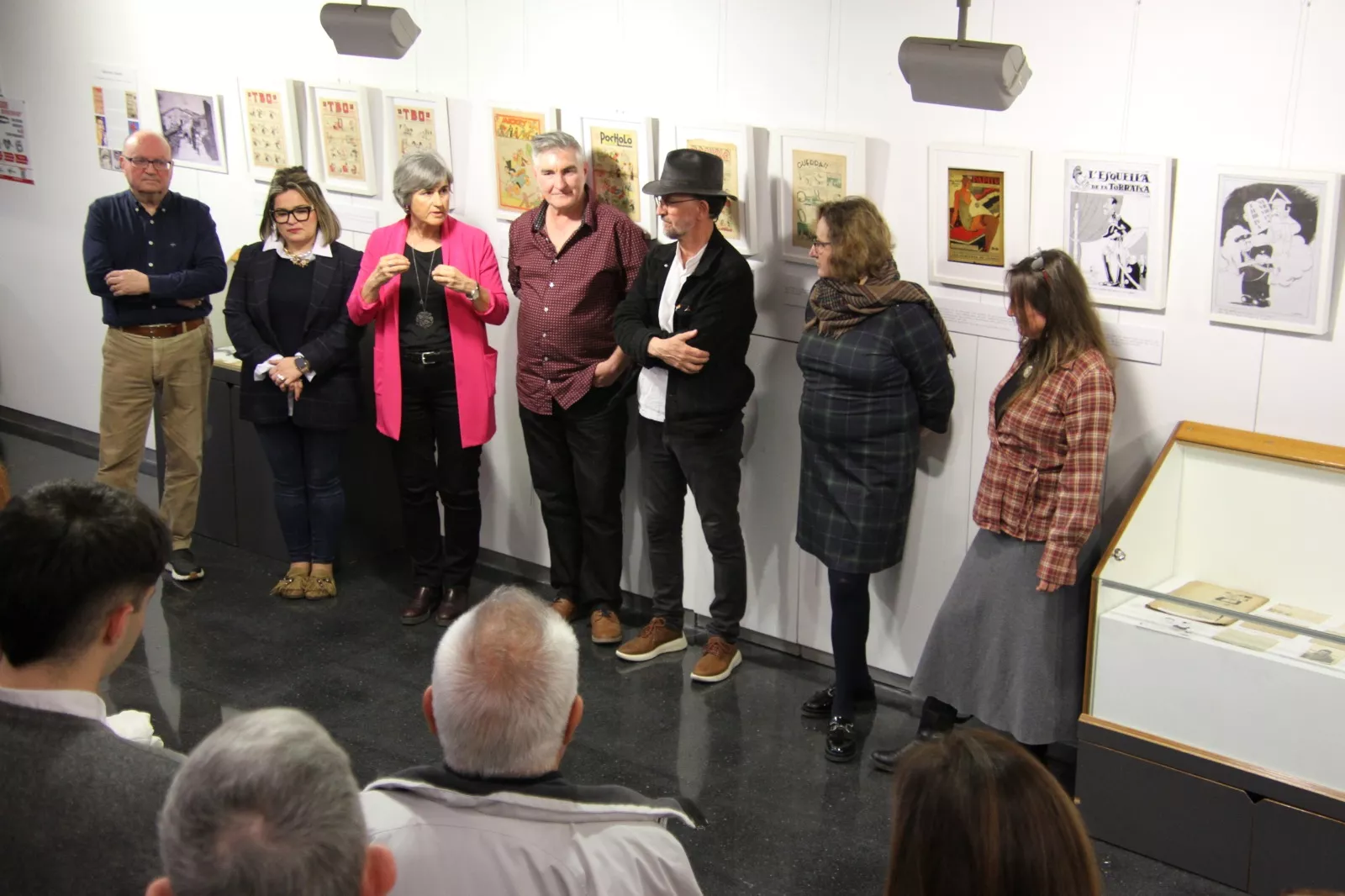 Exposición y mesa redonda sobre José Cabrero Arnal en la biblioteca Ramón J. Sender. Foto Carlos Neofato