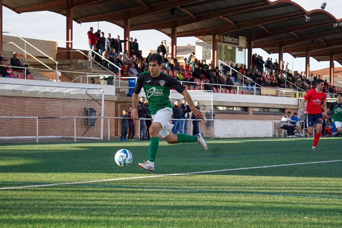Foto de archivo de un partido de fútbol altoaragonés entre el Fraga y el Altorricón. Partidos, horarios y designaciones arbitrales del 21 y 22 de marzo.