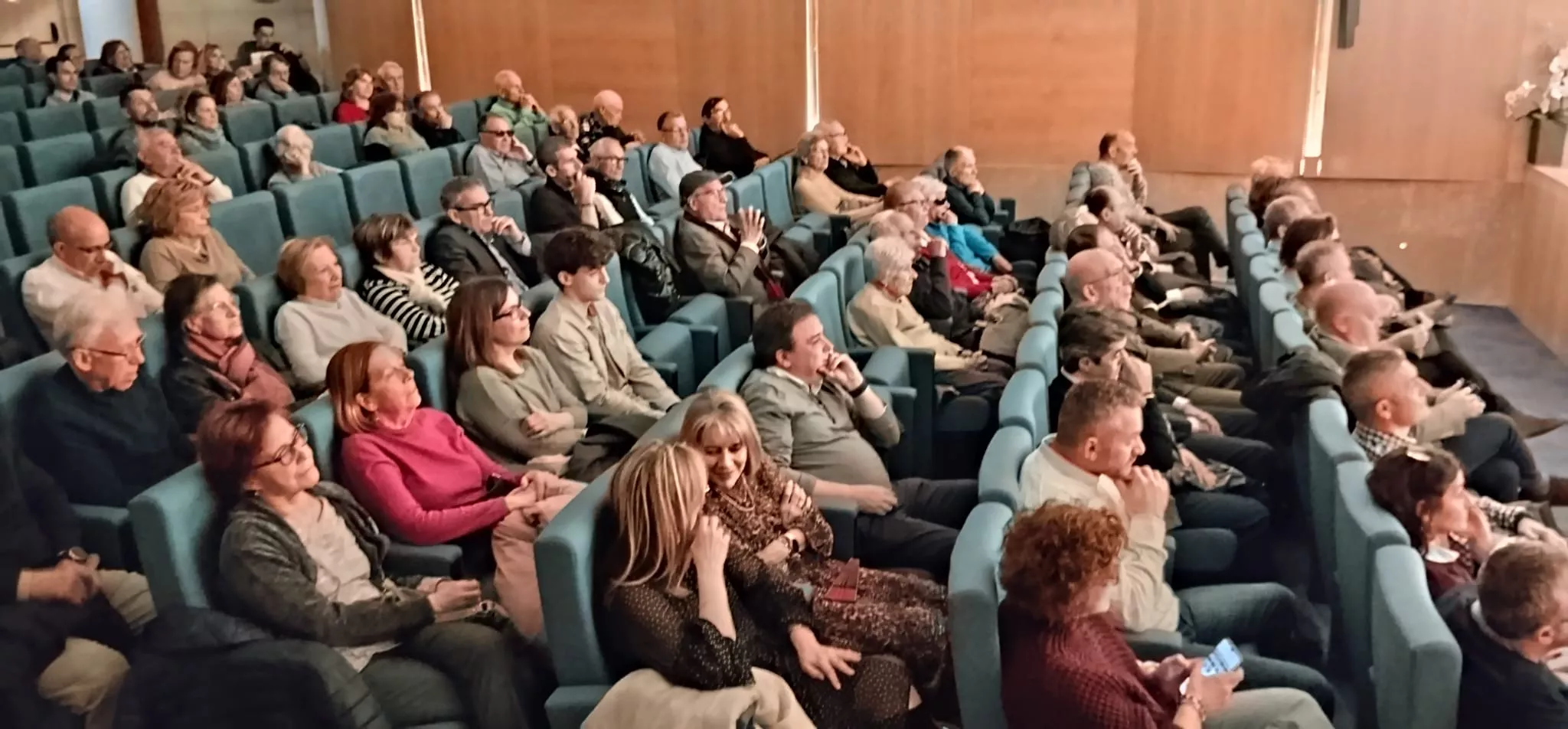 Conferencia del coronel Miguel Fulgencio Oliver sobre "Una fuerza aeroespacial del siglo XXI"