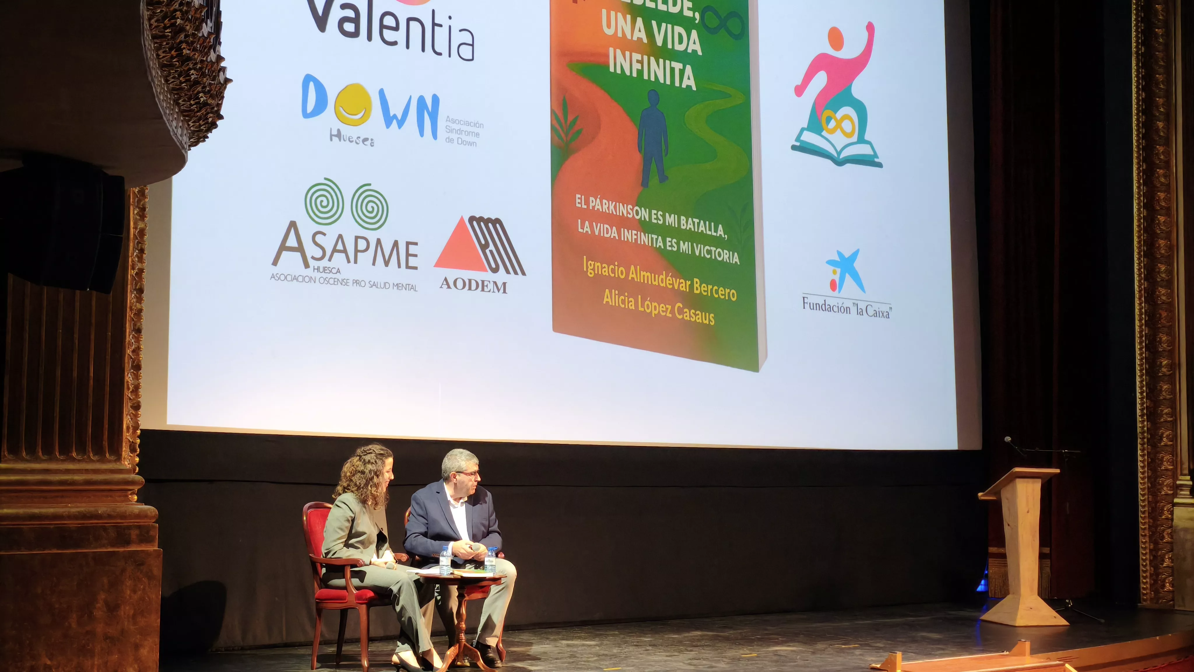 Presentación del libro de Ignacio Almudévar en el Teatro Olimpia. Foto María José Sampietro