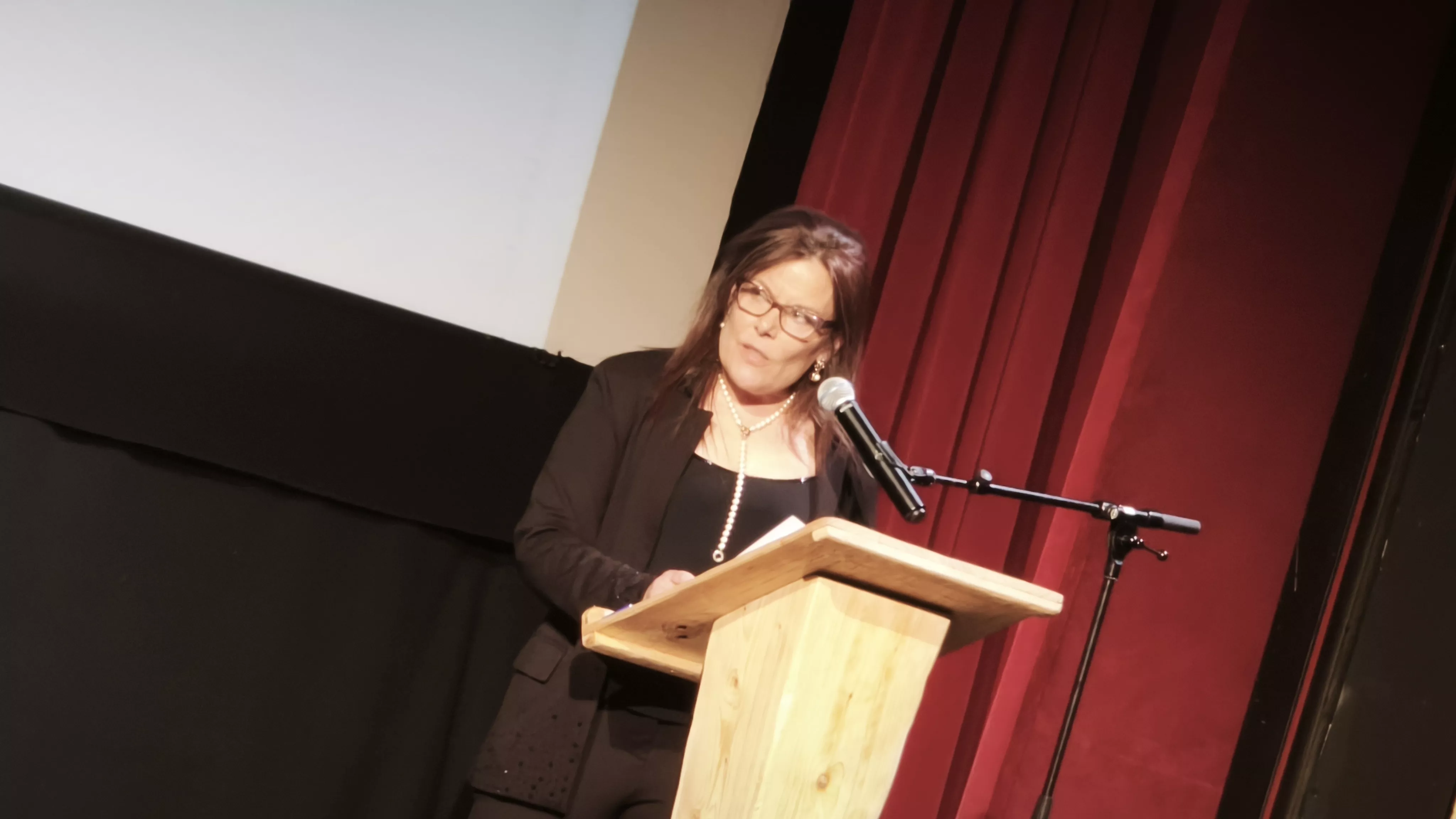 Presentación del libro de Ignacio Almudévar en el Teatro Olimpia. Foto María José Sampietro