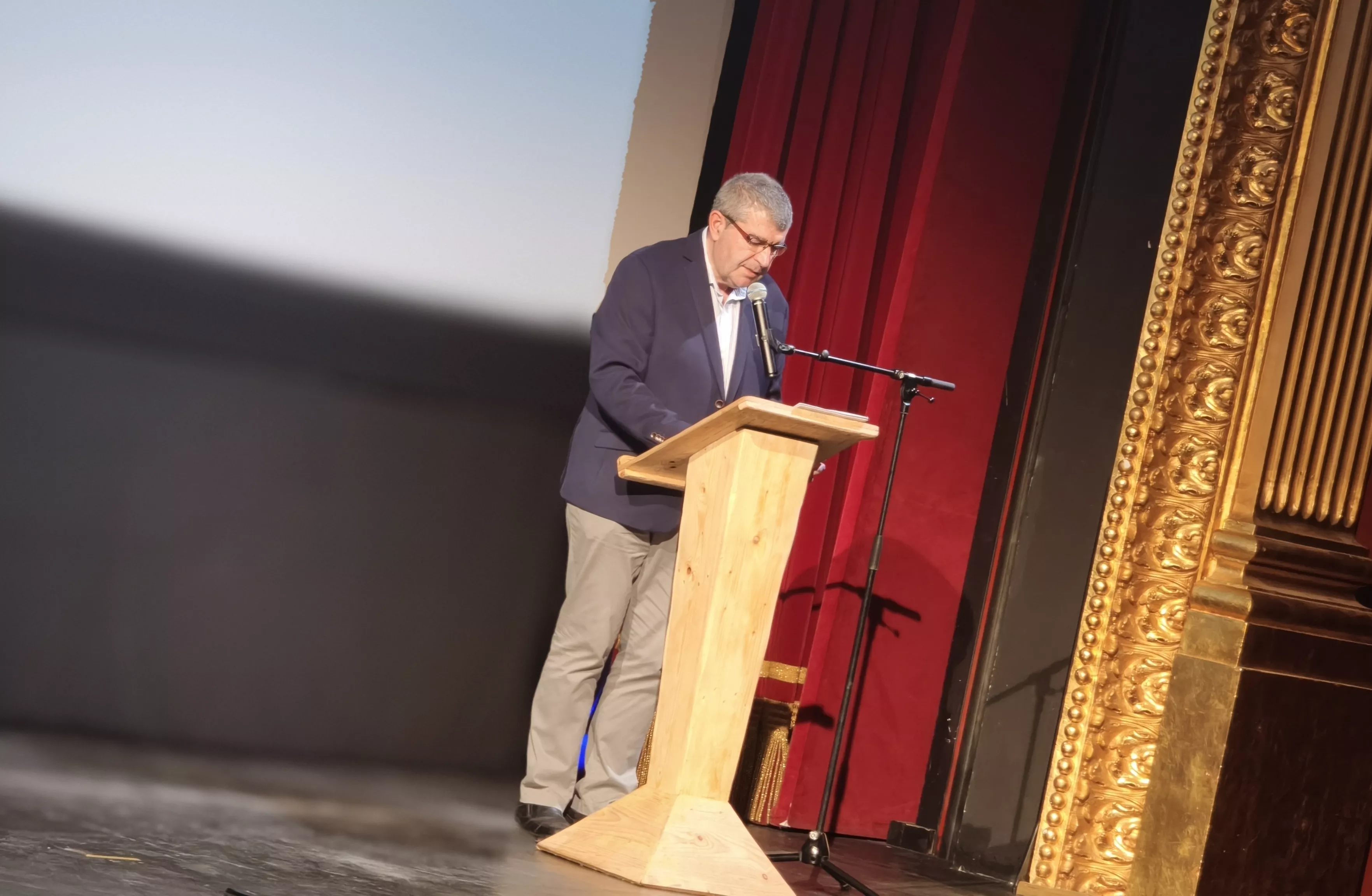 Presentación del libro de Ignacio Almudévar en el Teatro Olimpia. Foto María José Sampietro