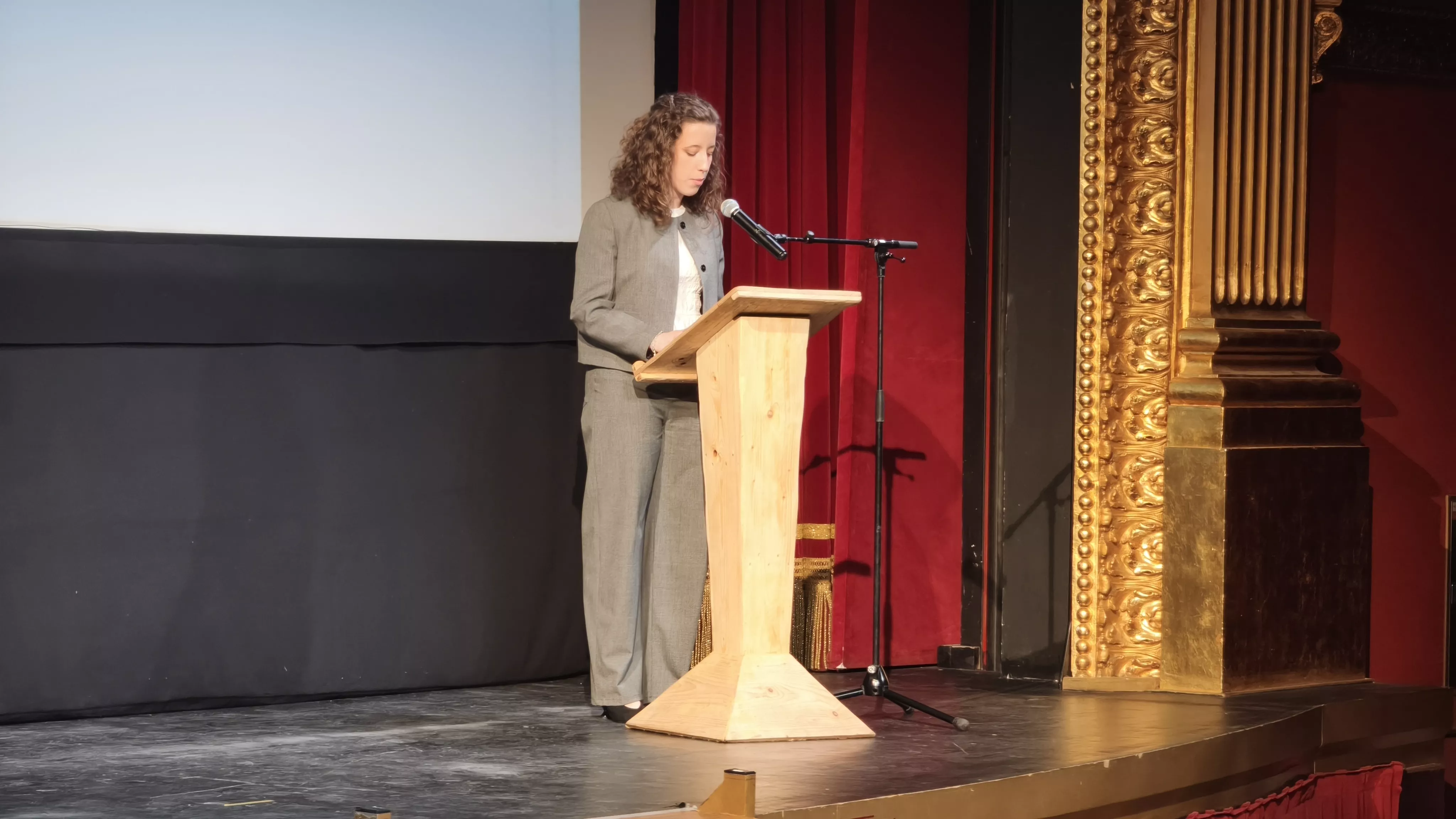 Presentación del libro de Ignacio Almudévar en el Teatro Olimpia. Foto María José Sampietro