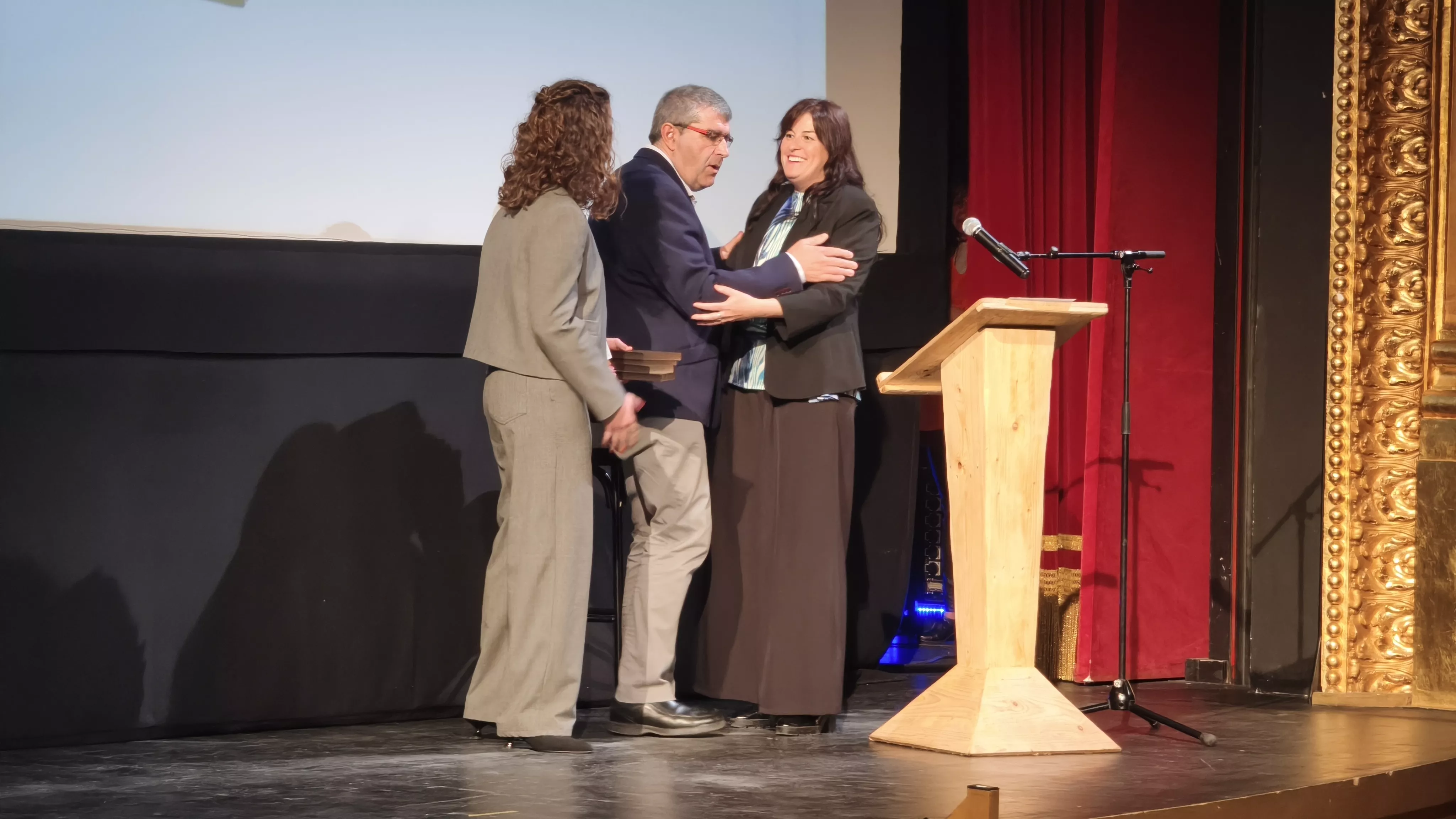 Presentación del libro de Ignacio Almudévar en el Teatro Olimpia. Foto María José Sampietro