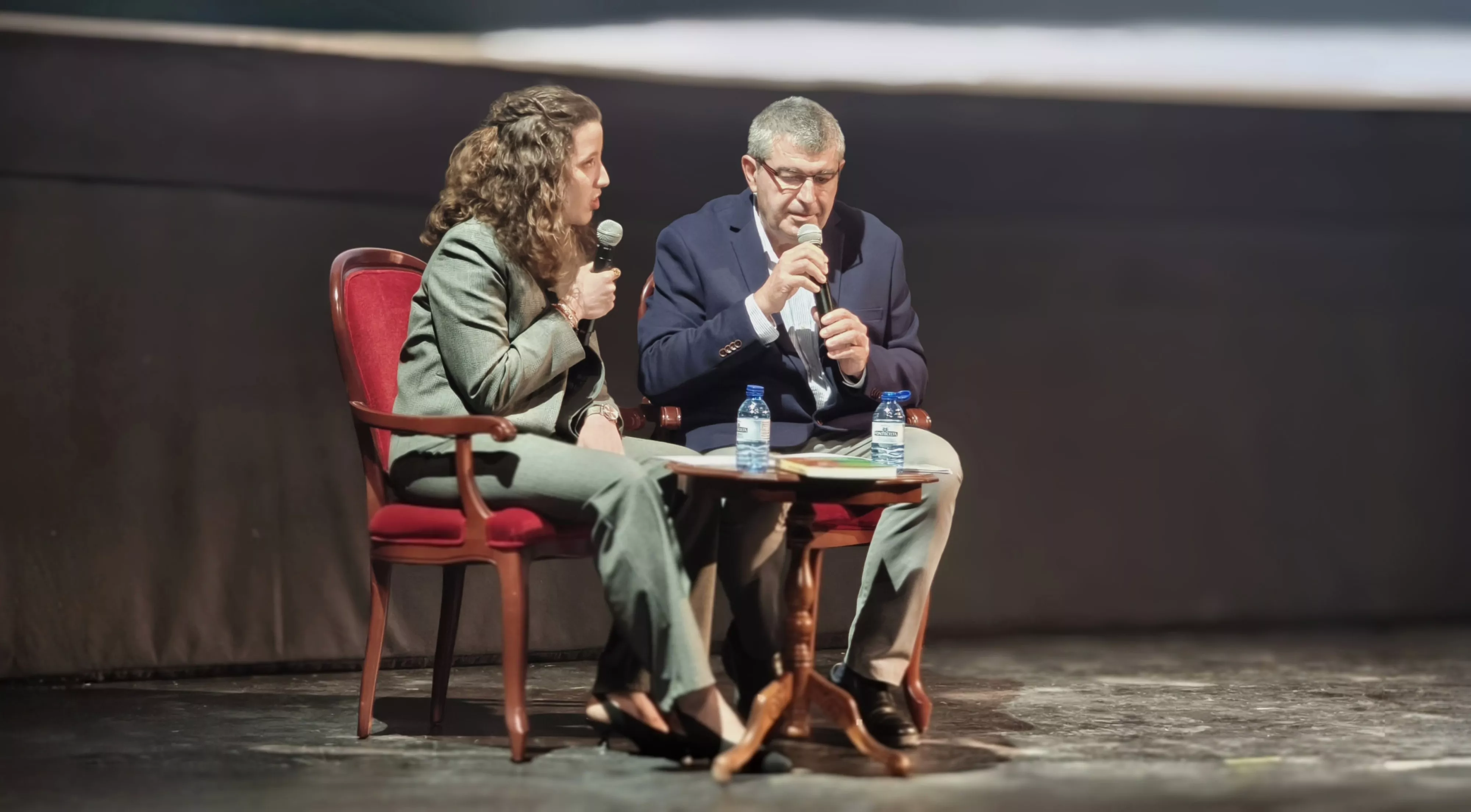 Presentación del libro de Ignacio Almudévar en el Teatro Olimpia. Foto María José Sampietro