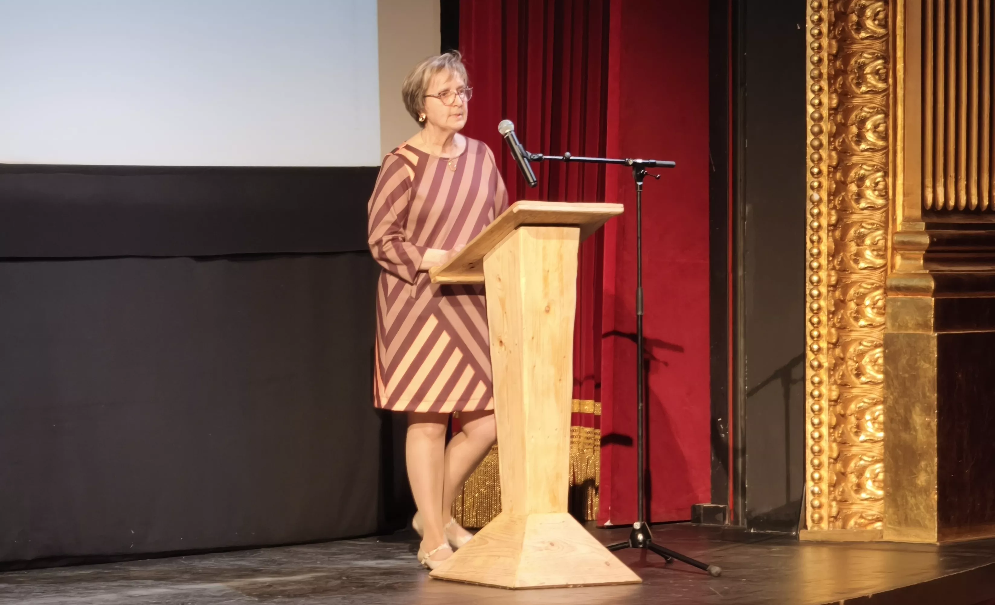 Presentación del libro de Ignacio Almudévar en el Teatro Olimpia. Foto María José Sampietro
