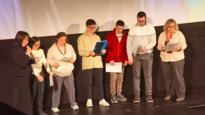 Interpretando a Pablo Neruda y José Luis Martín-Retortillo Interpretando a Pablo Neruda y José Luis Martín-Retortillo