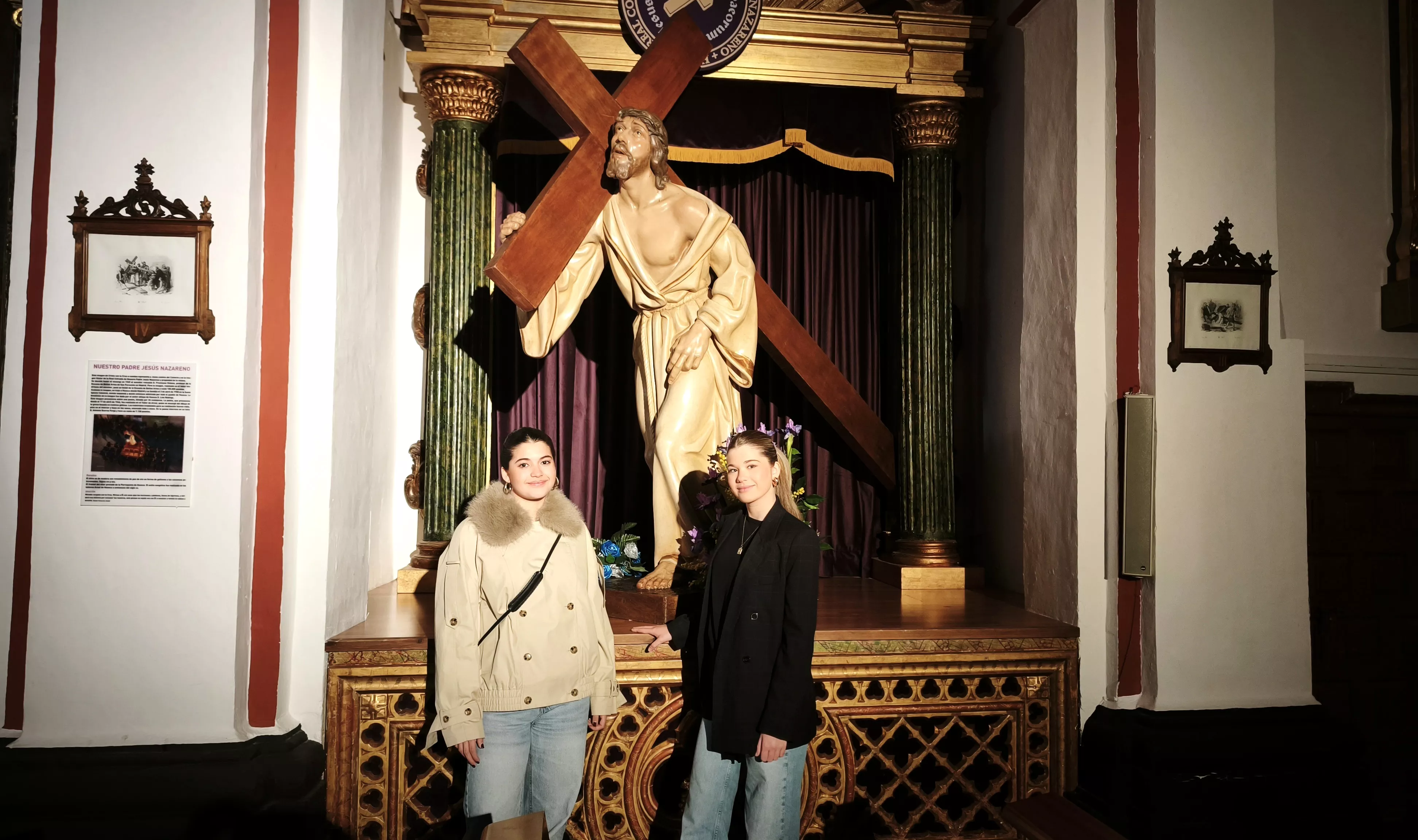 María Santísima de la Salud y de las Lágrimas procesiona por primera vez en Huesca. Foto María José Sampietro
