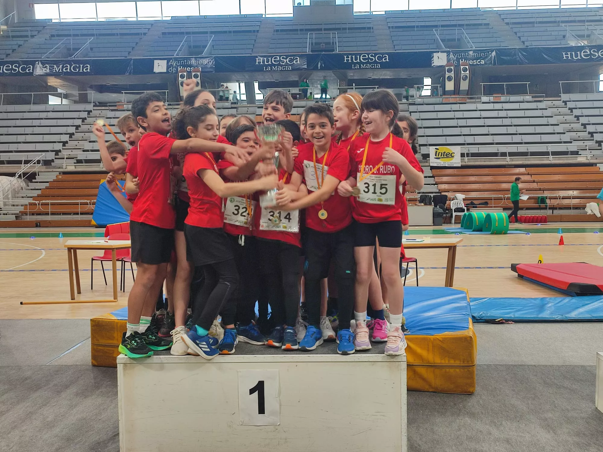 Finales del Atletismo Divertido de 1º a 4º de Primaria