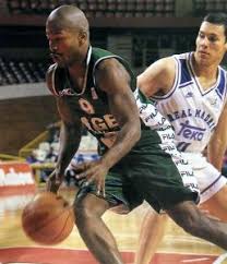 Alphonso Ford con la camiseta del Peñas Alphonso Ford con la camiseta del Peñas