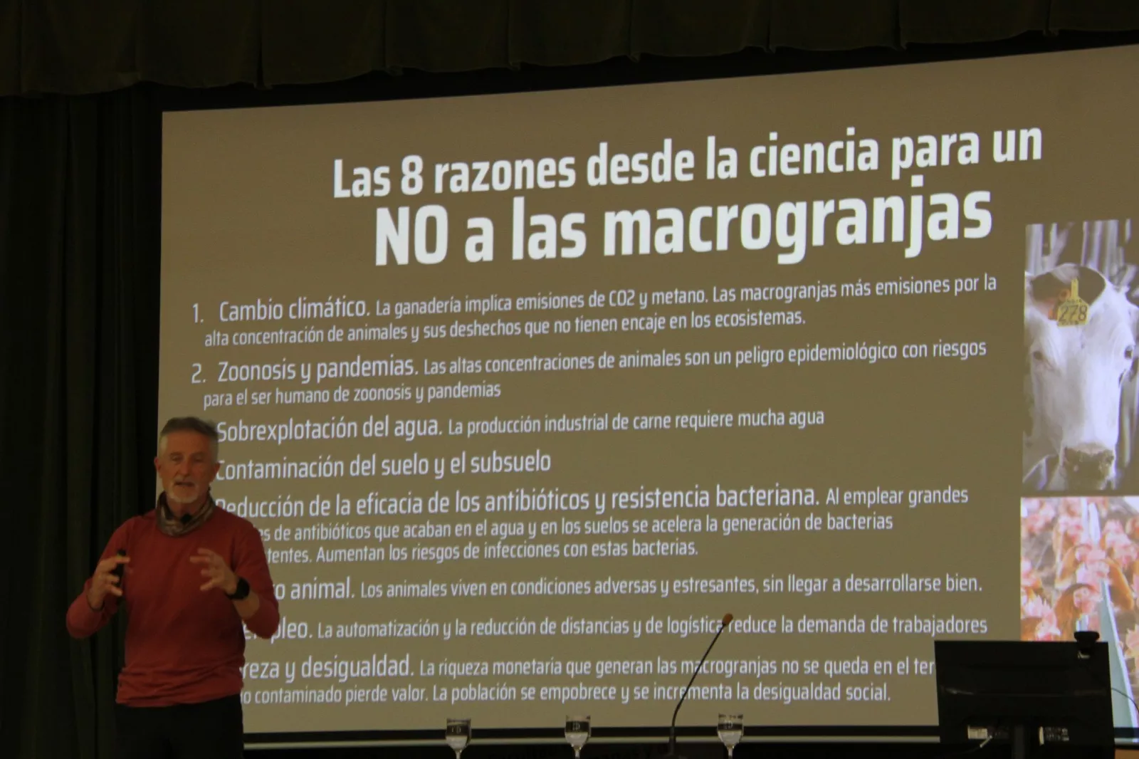 Conferencia de Fernando Valladares en Huesca. Foto Carlos Neofato