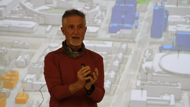 Conferencia de Fernando Valladares en Huesca. Foto Carlos Neofato