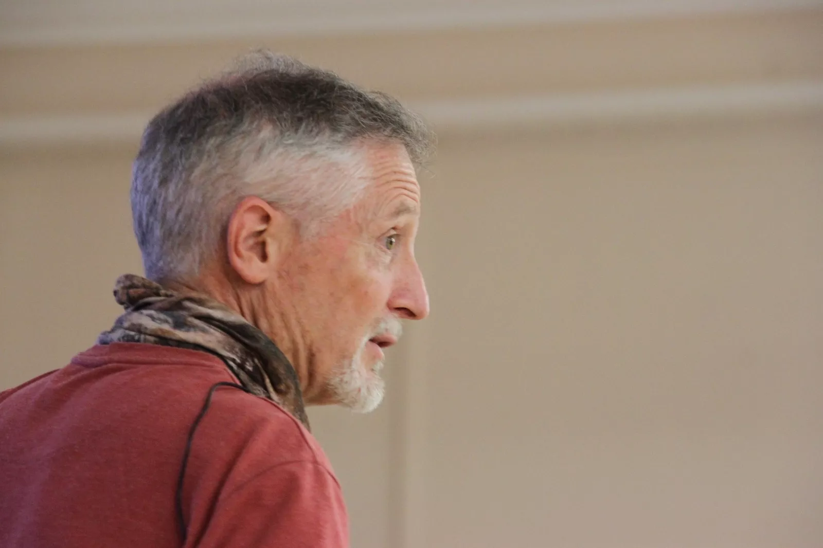 Conferencia de Fernando Valladares en Huesca. Foto Carlos Neofato