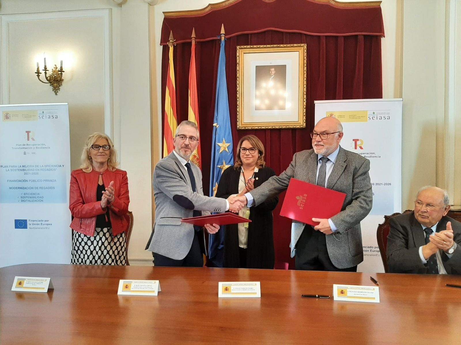Firma de los convenios para modernización de regadíos 