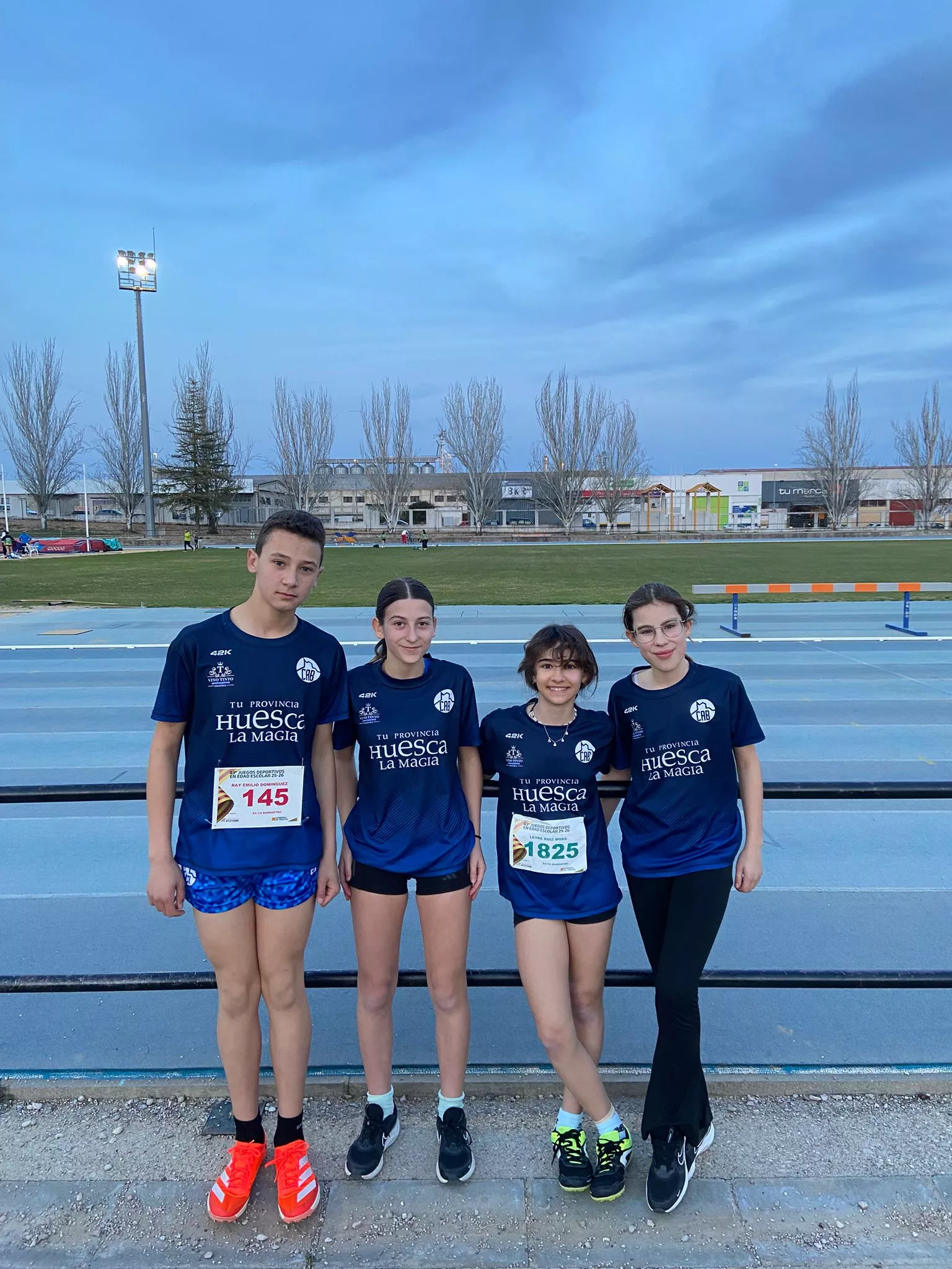 Atletas del CA Barbastro en Huesca